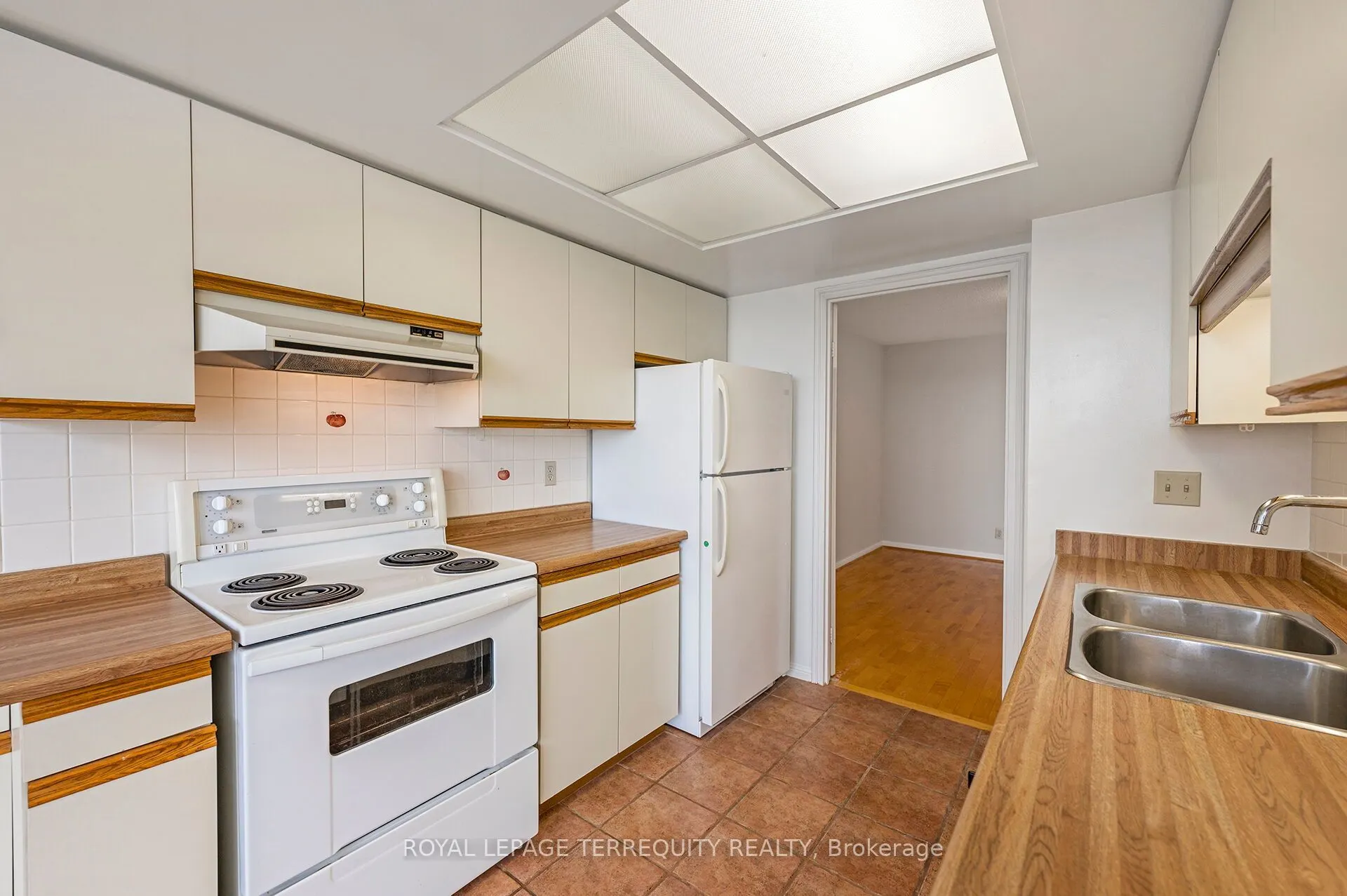 40 Richview Road #2002