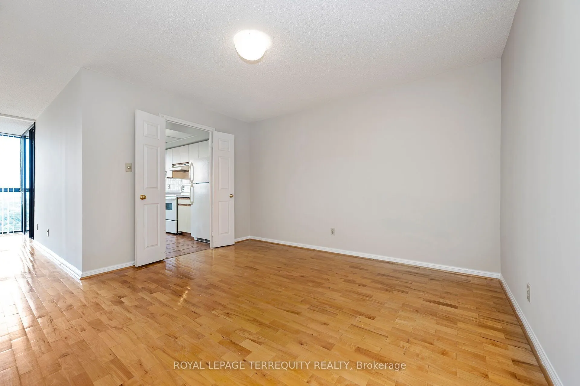 40 Richview Road #2002