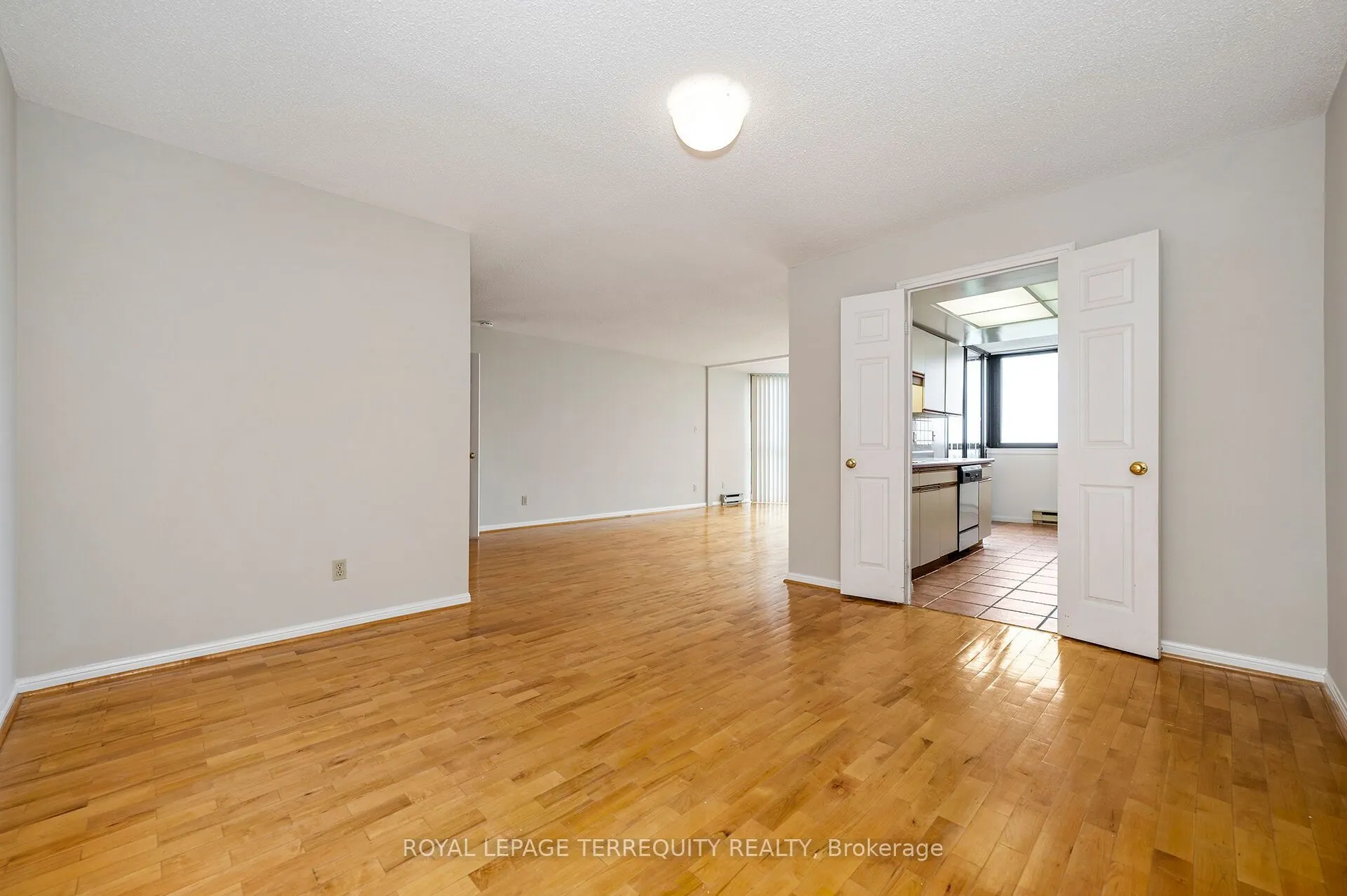 40 Richview Road #2002