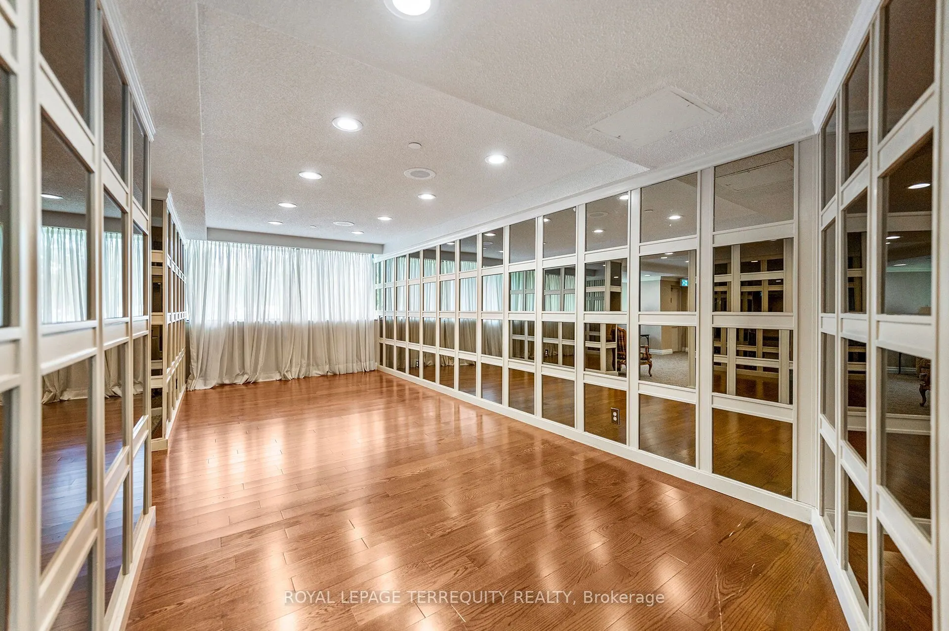 40 Richview Road #2002