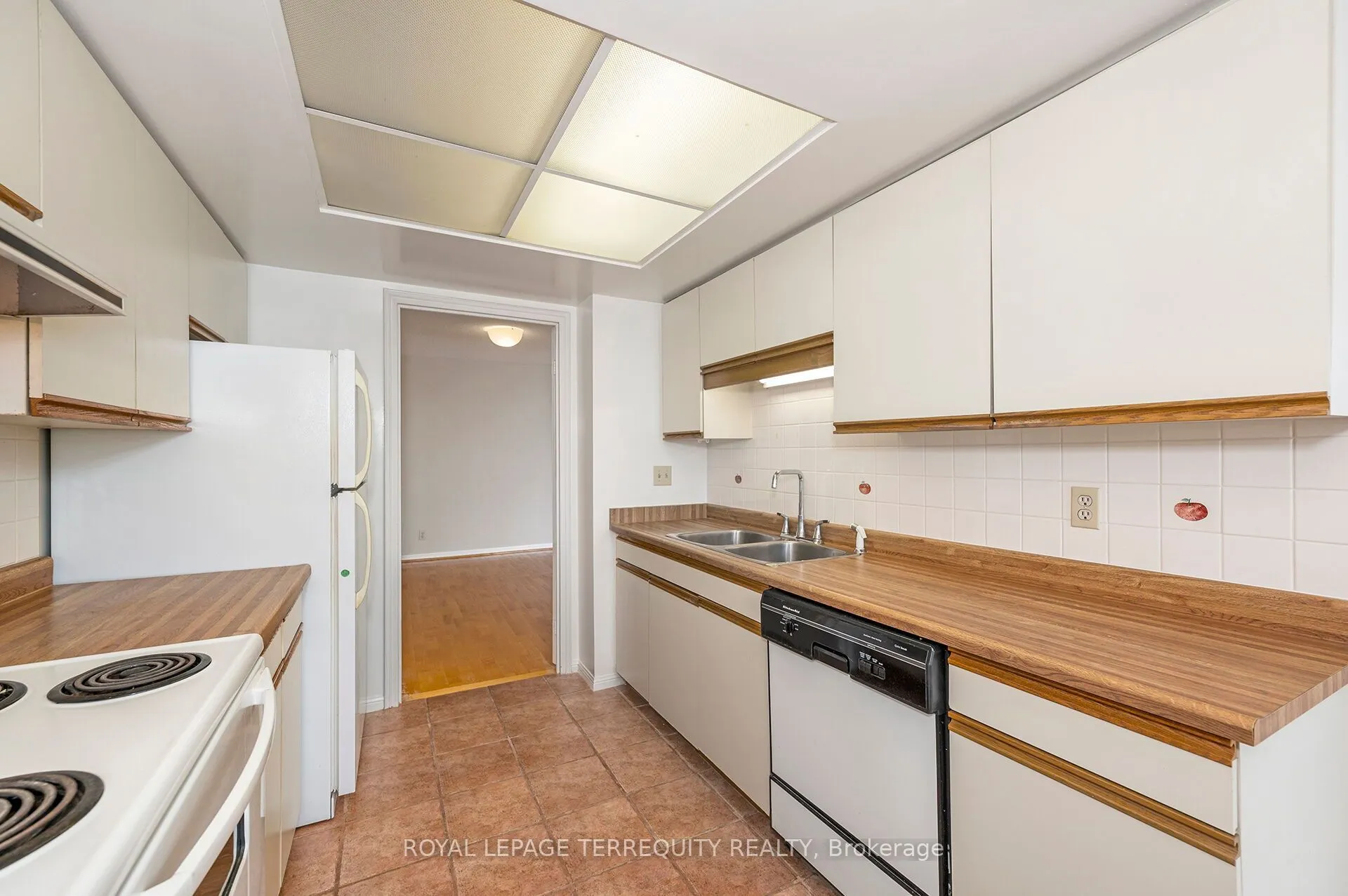 40 Richview Road #2002