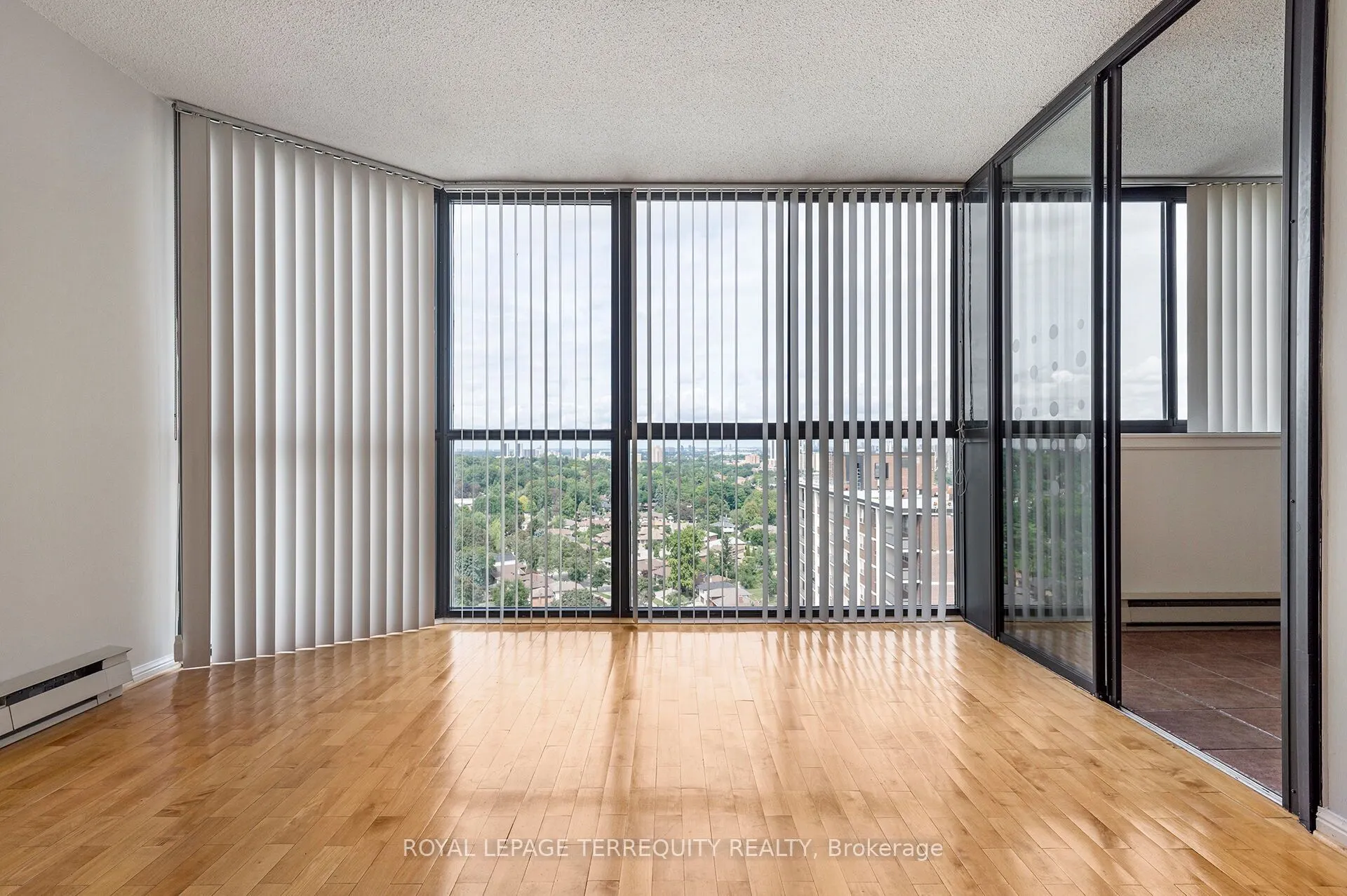 40 Richview Road #2002