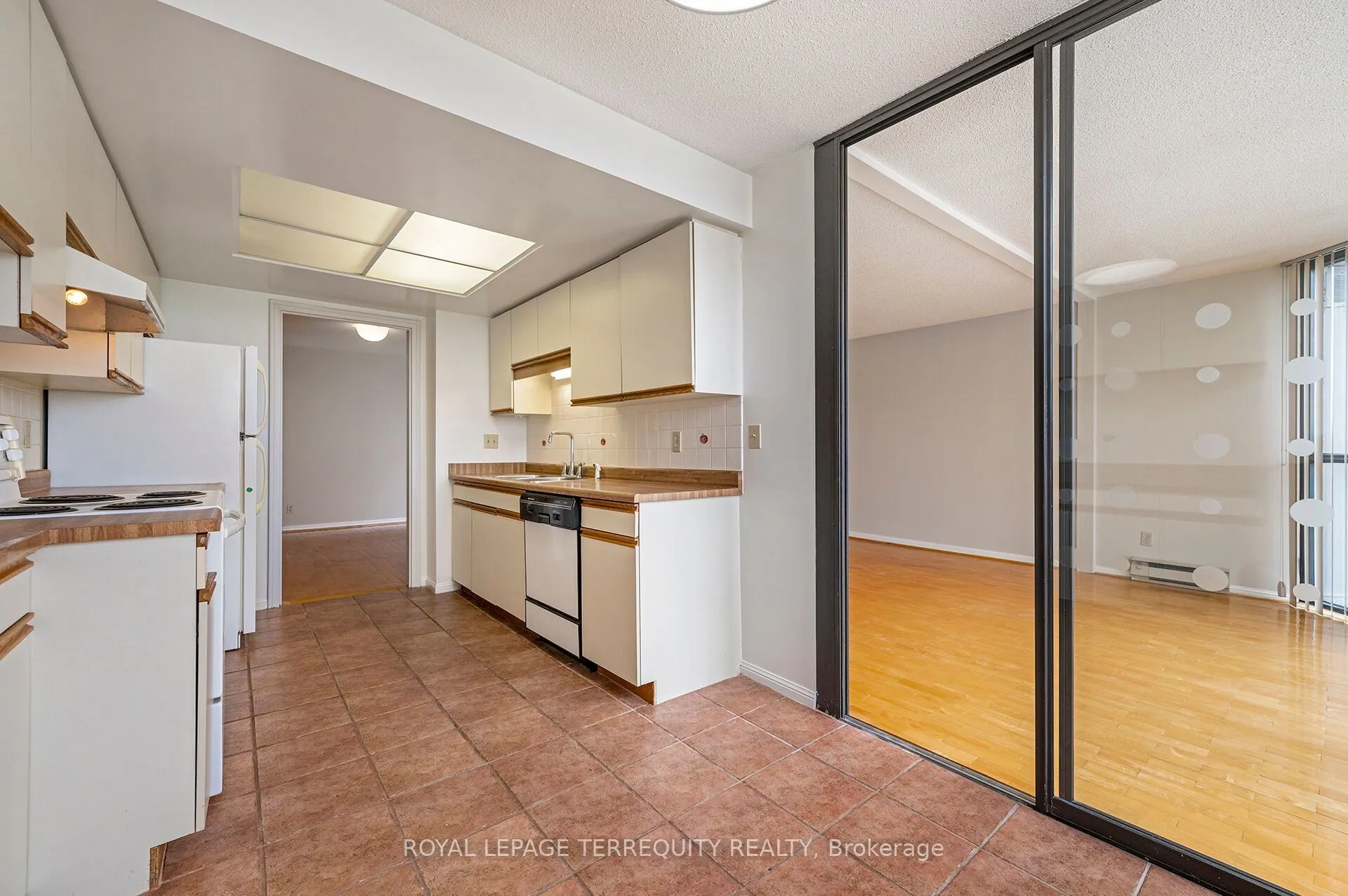 40 Richview Road #2002