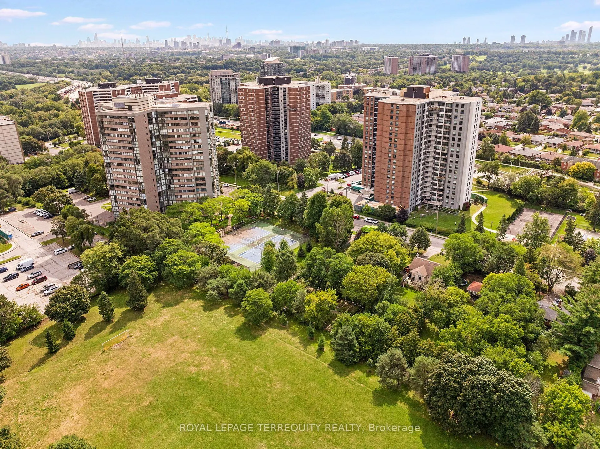 40 Richview Road #2002