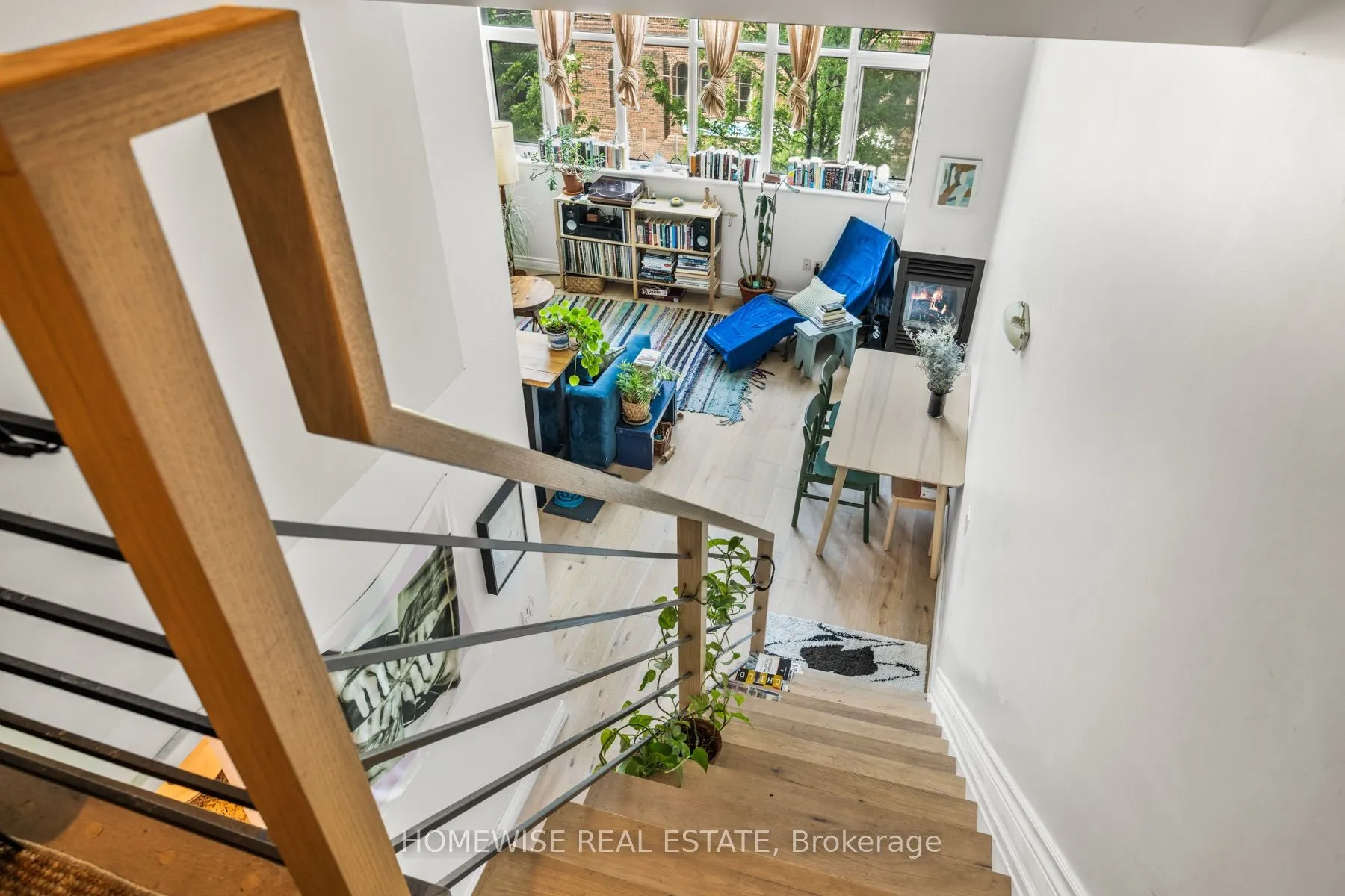 437 Roncesvalles Avenue #410