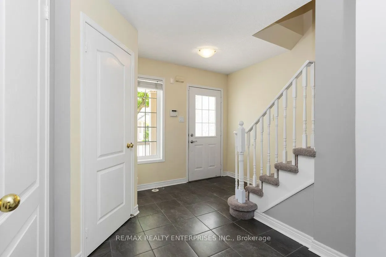 2248 Seton Crescent