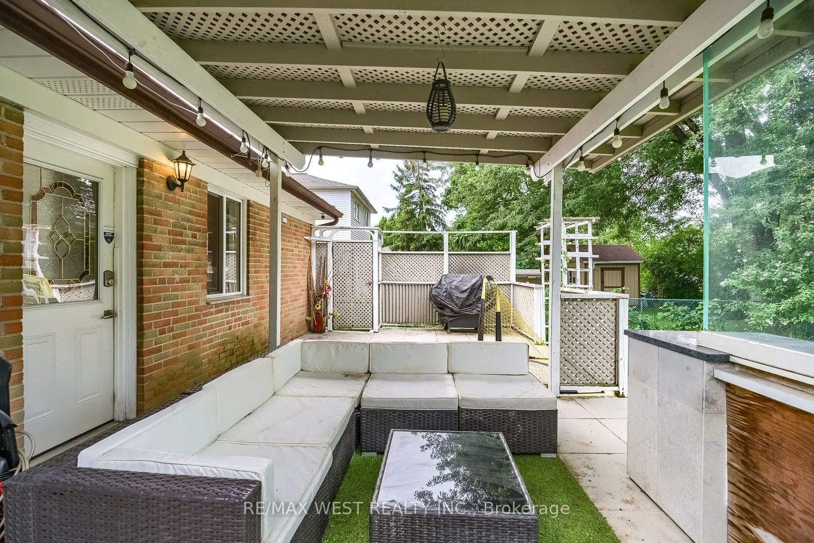 347 Karen Park Crescent