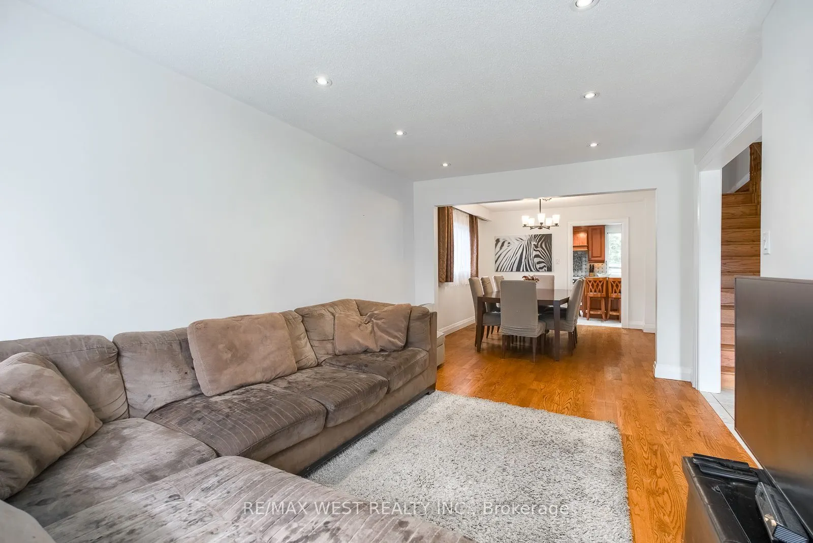 347 Karen Park Crescent