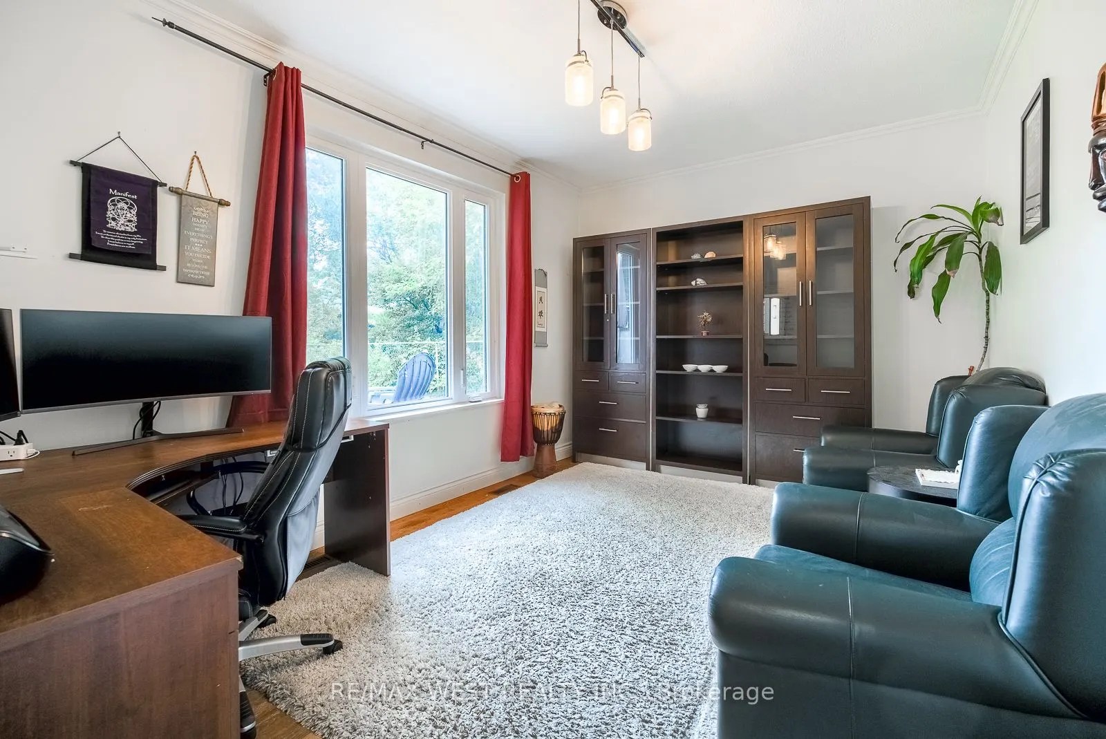 347 Karen Park Crescent