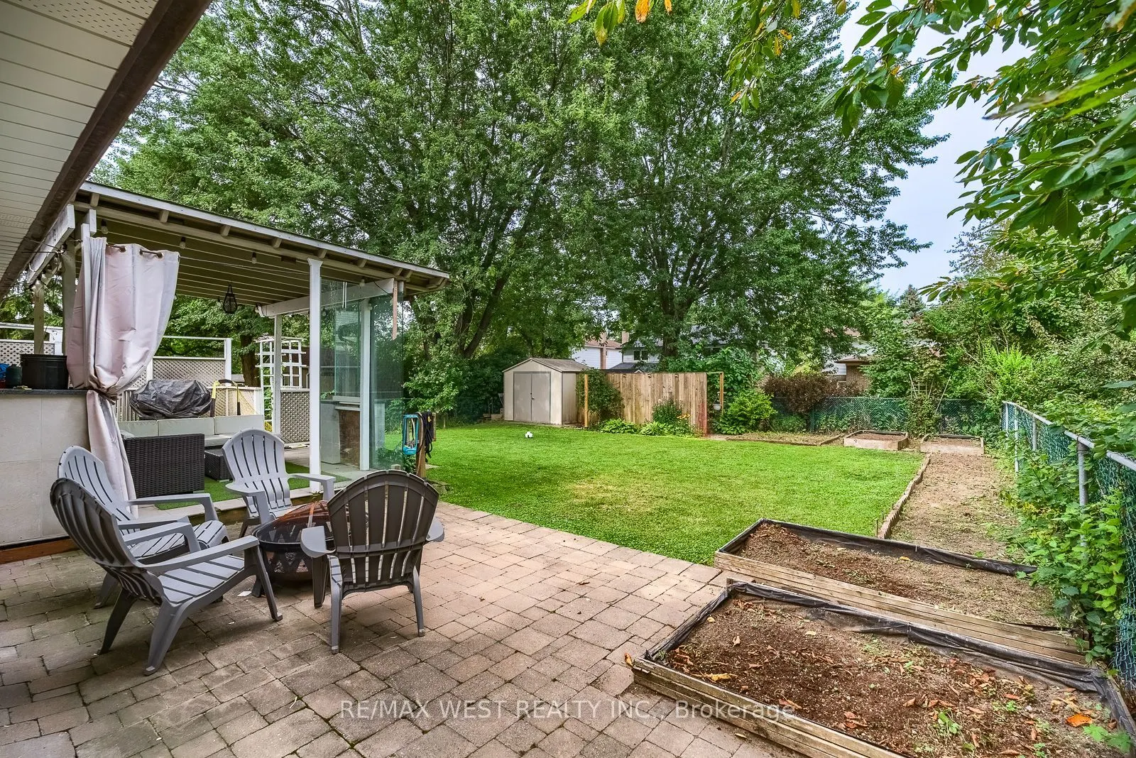 347 Karen Park Crescent