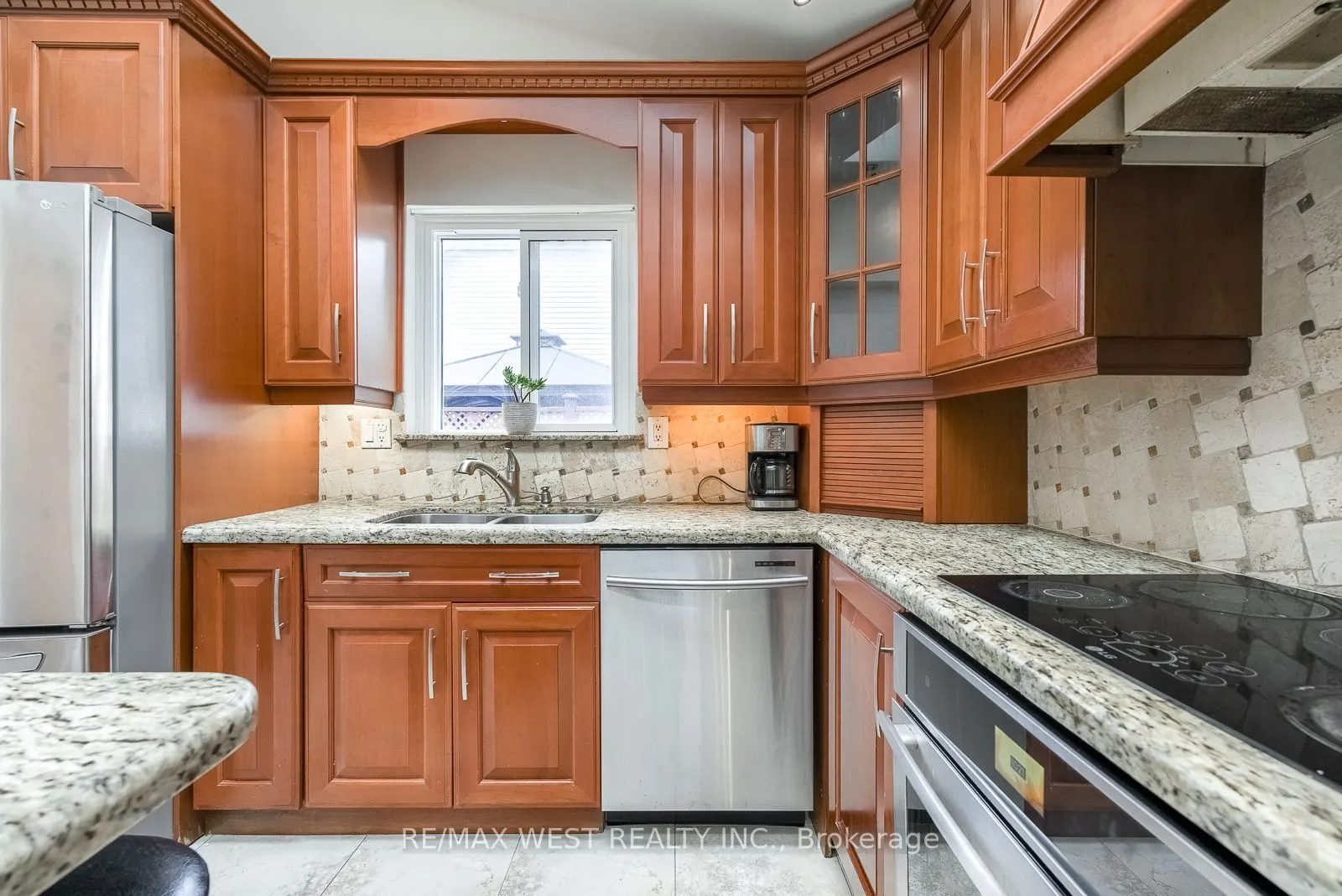 347 Karen Park Crescent