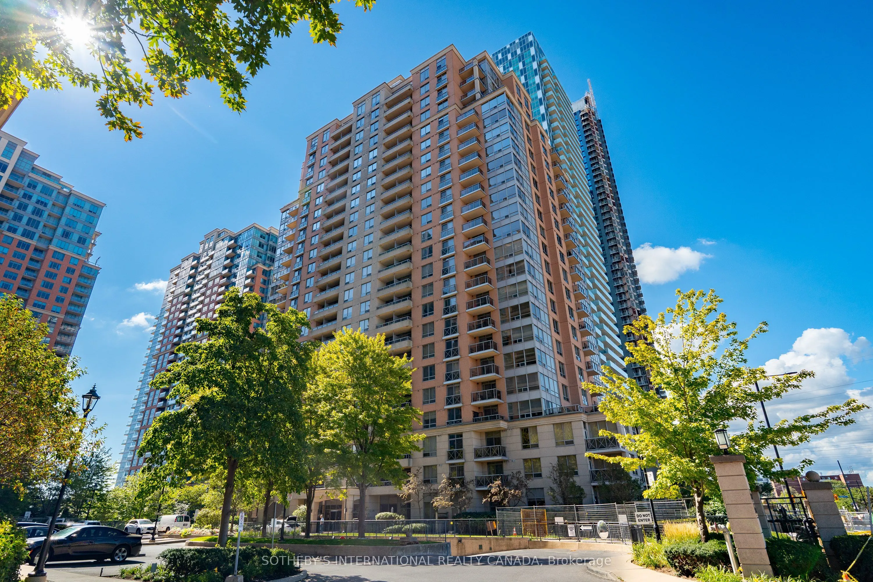 5233 Dundas Street #115