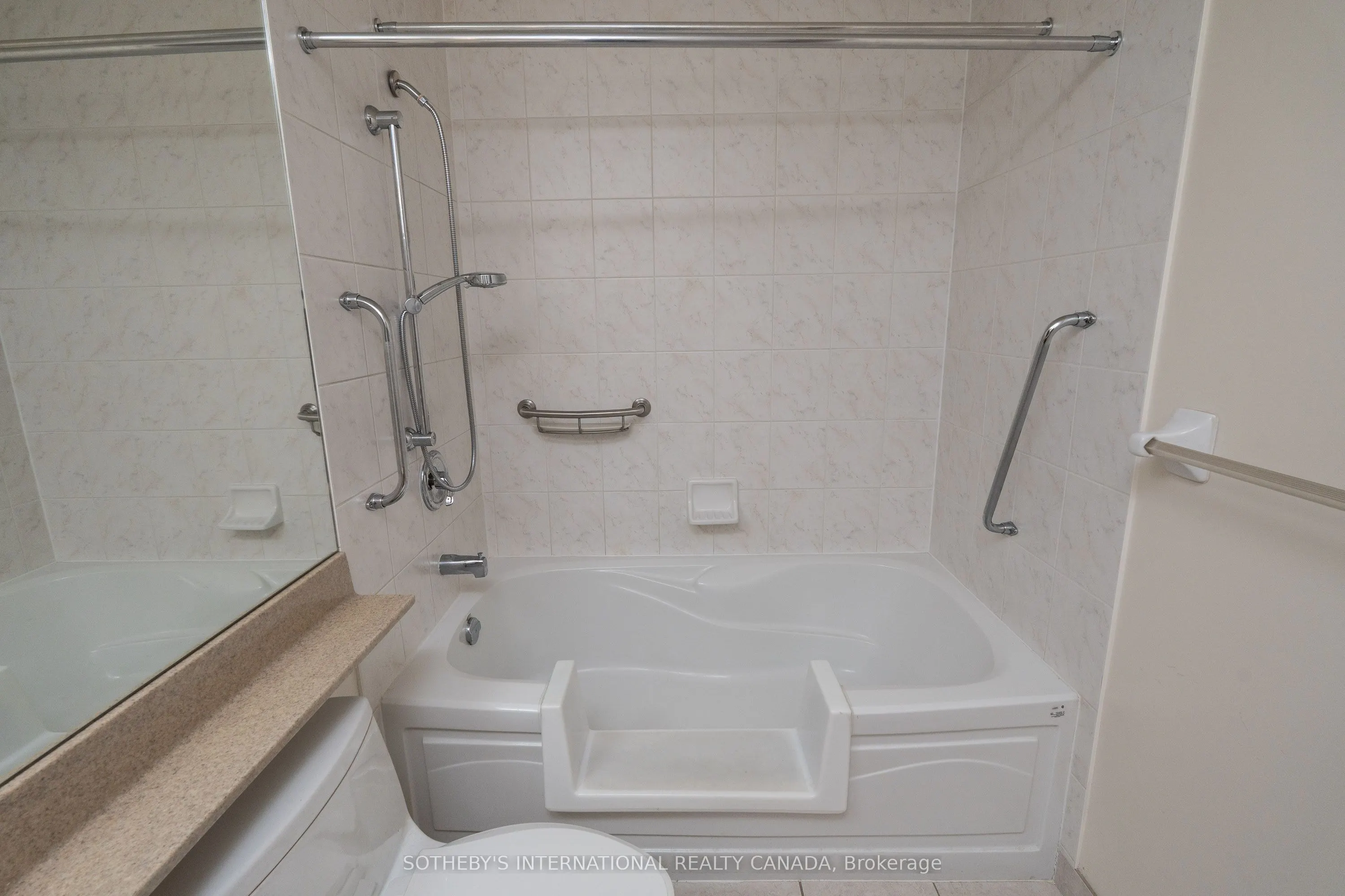 5233 Dundas Street #115