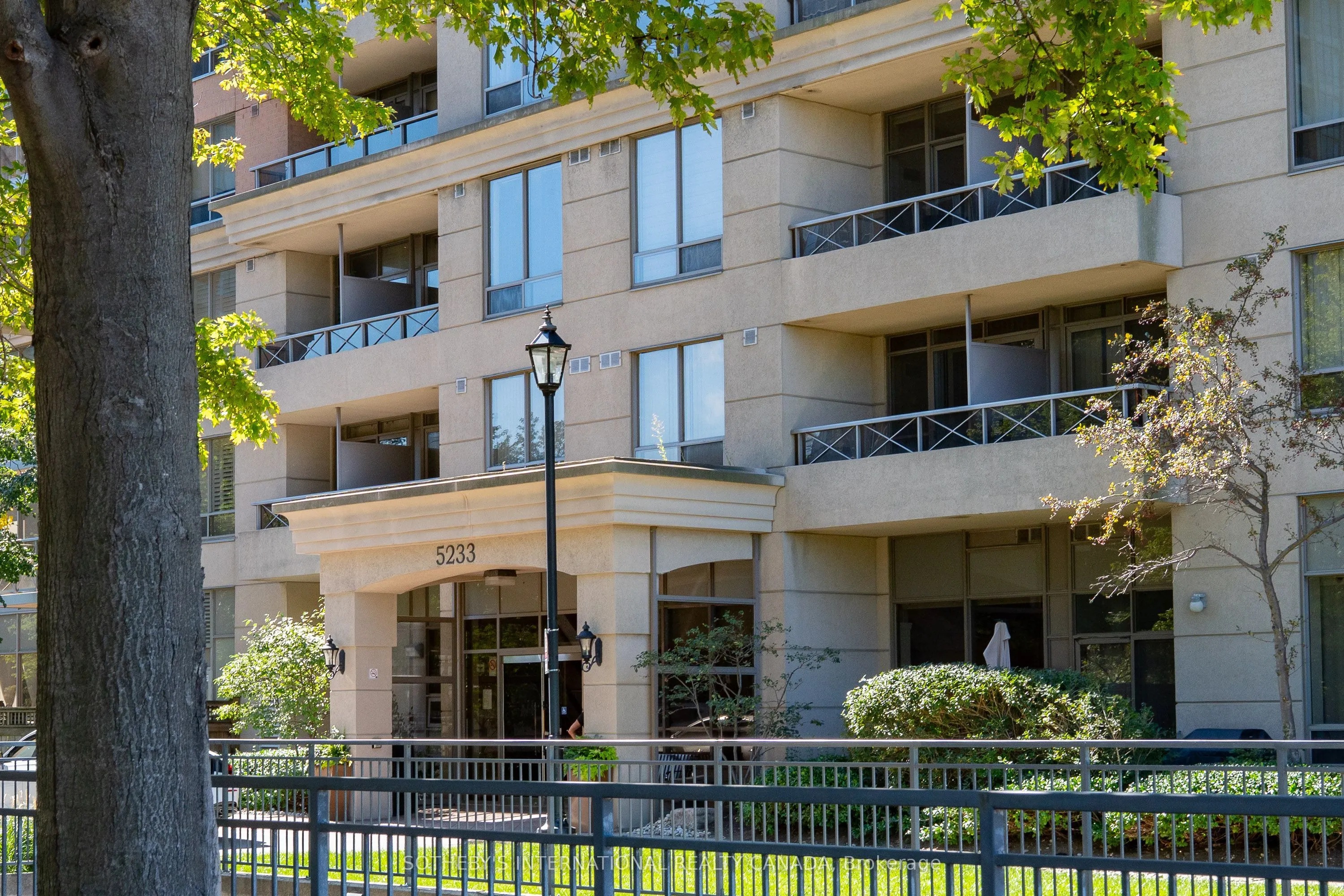 5233 Dundas Street #115
