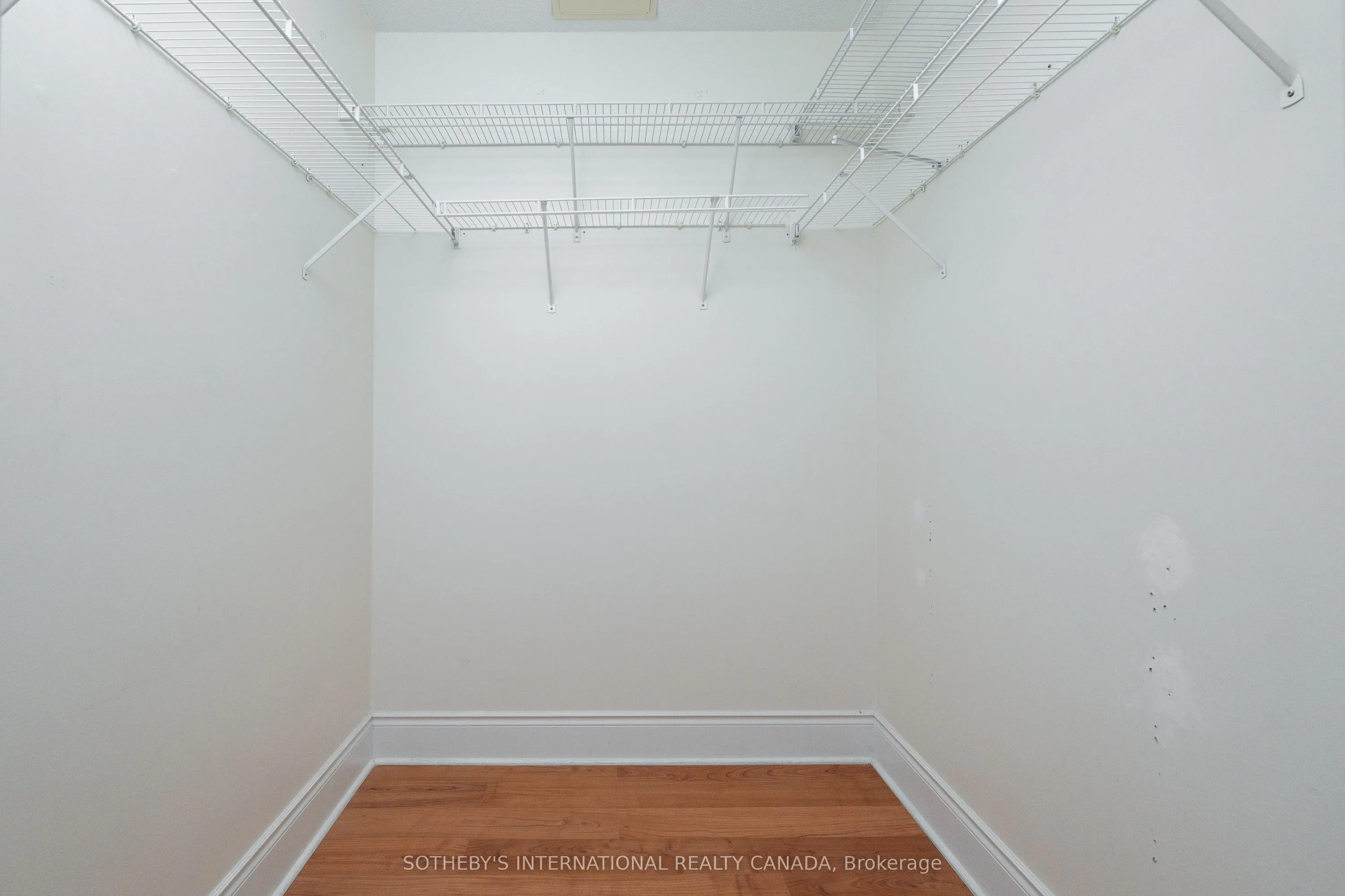 5233 Dundas Street #115