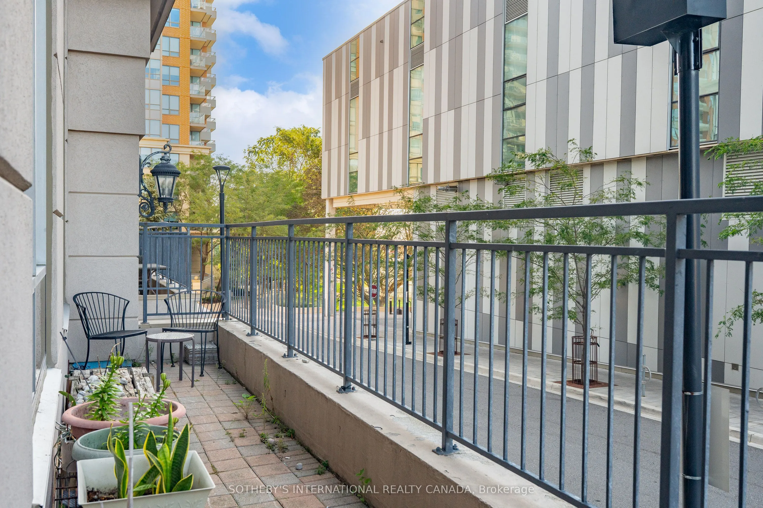 5233 Dundas Street #115