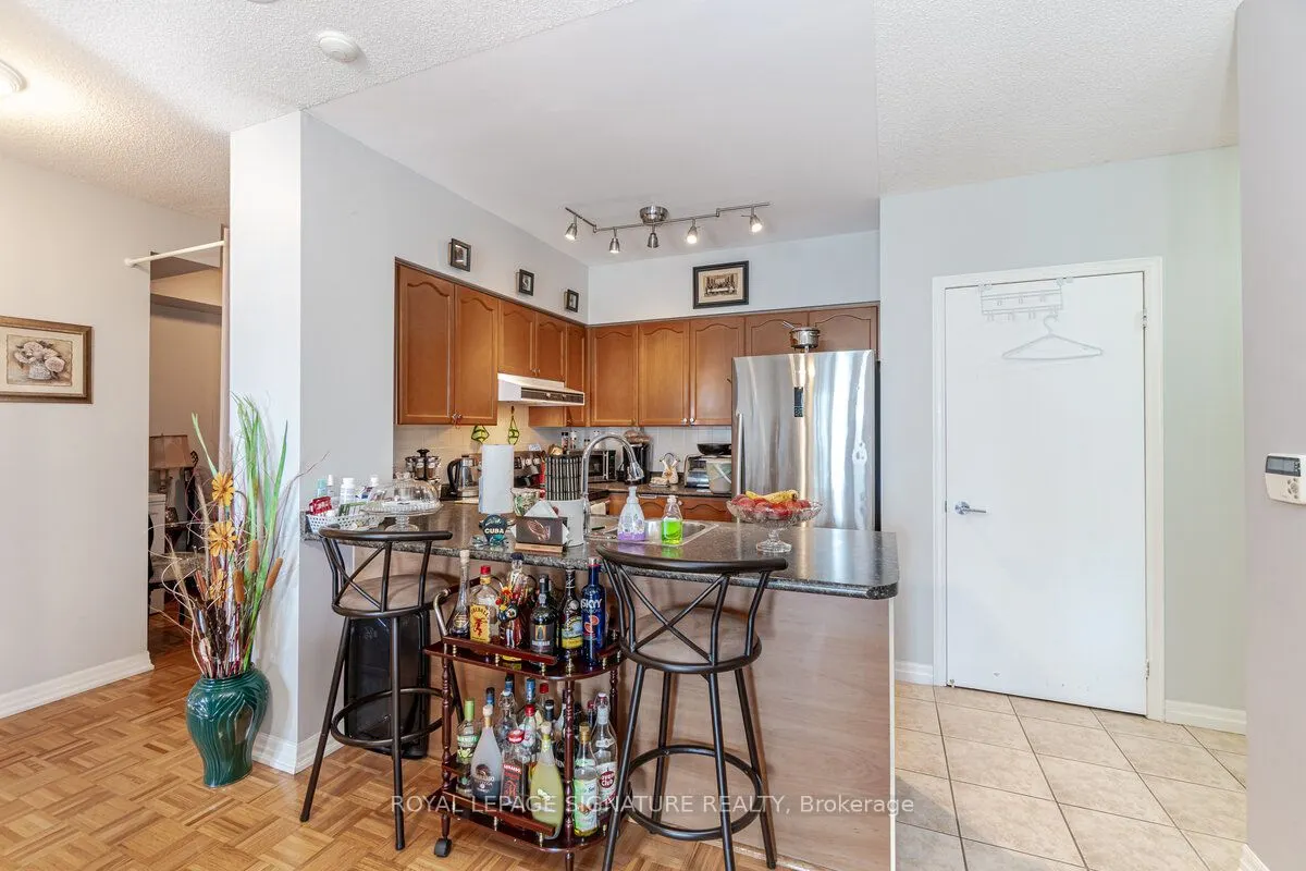 38 Fontenay Court #1410