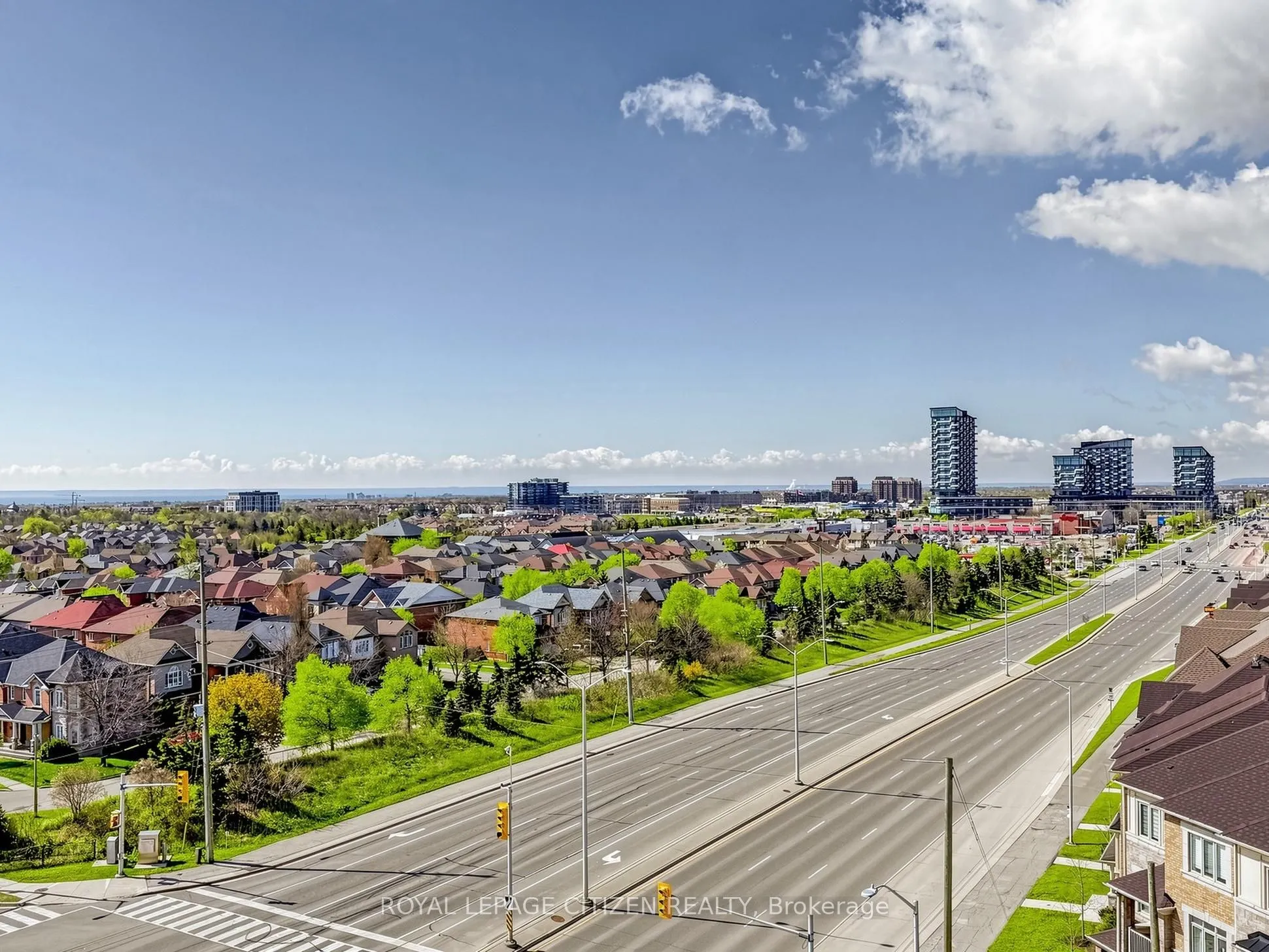 1005 Dundas Street E #814