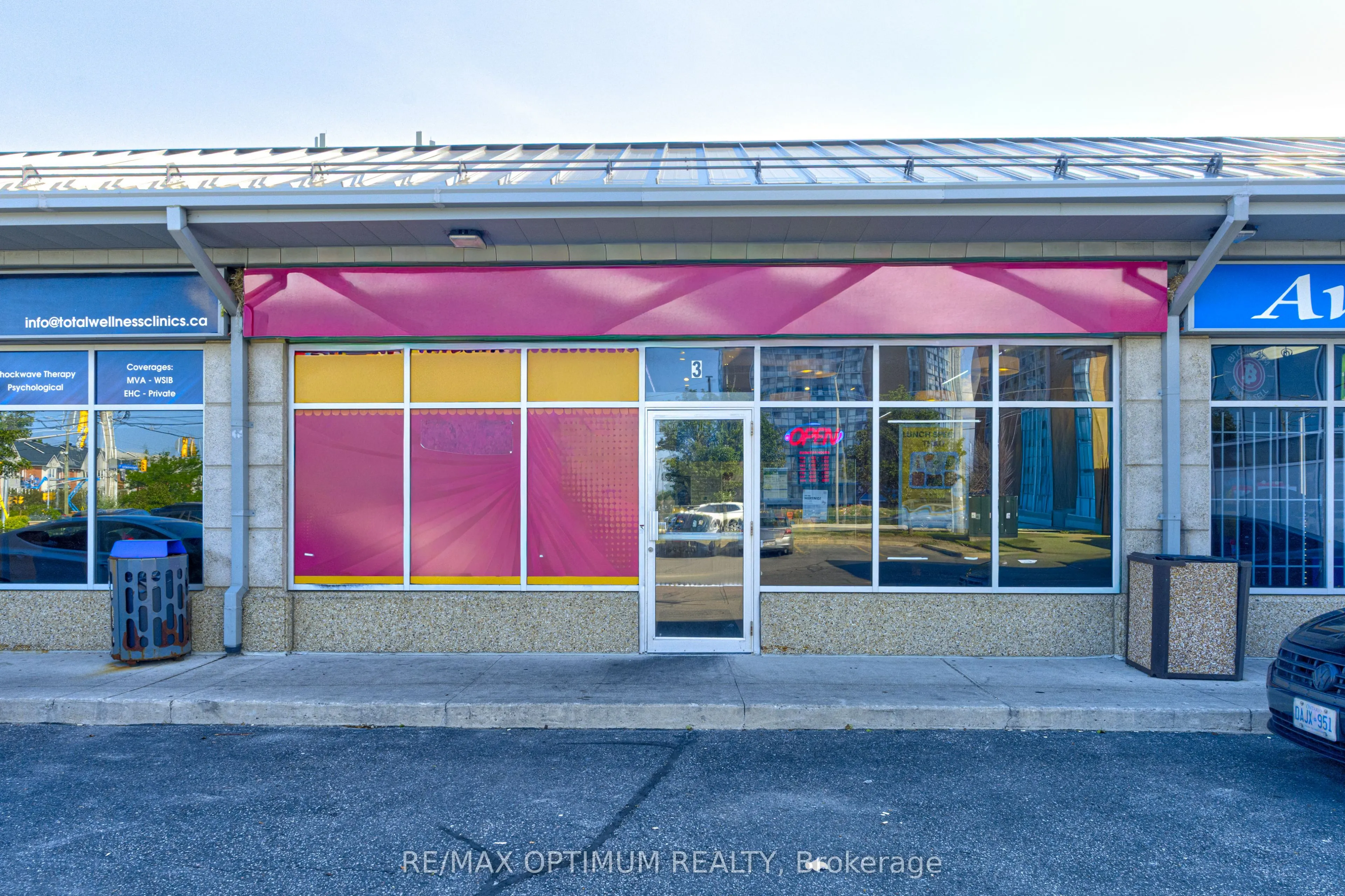 1 Glenn Hawthorne Boulevard #3