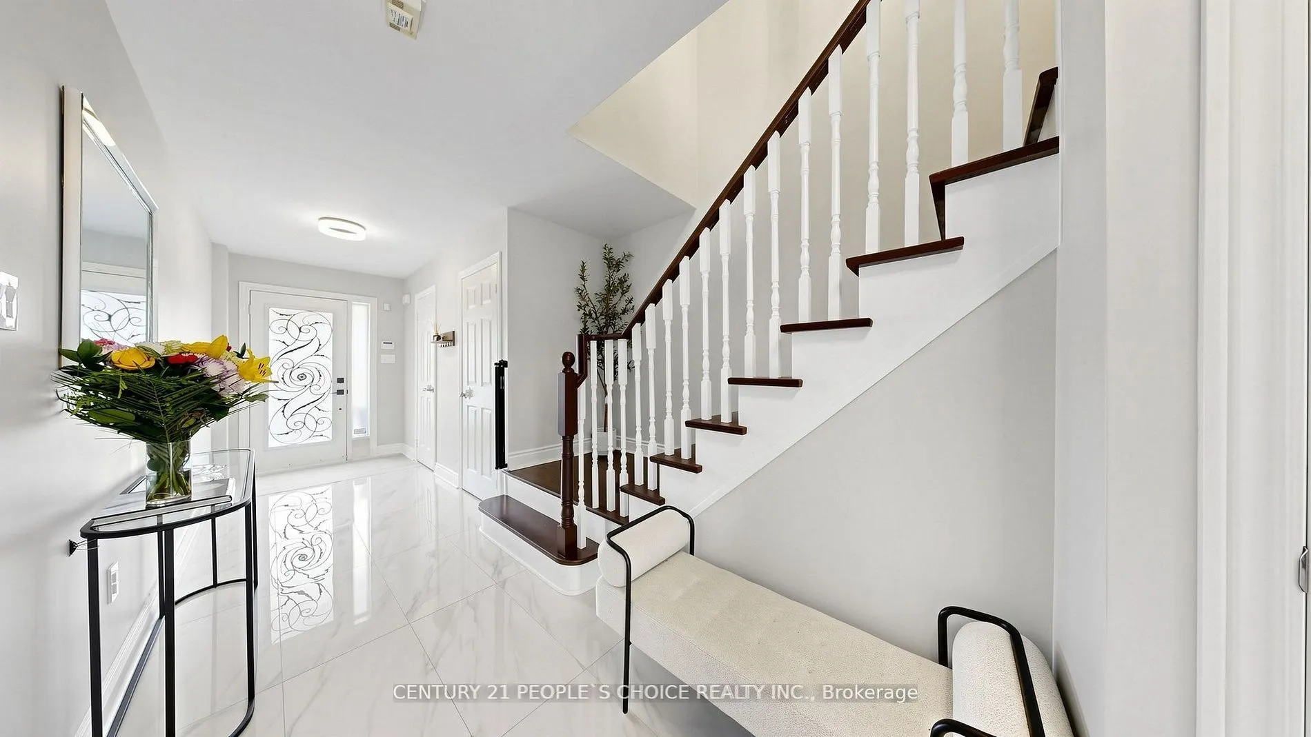 3 Manorwood Court