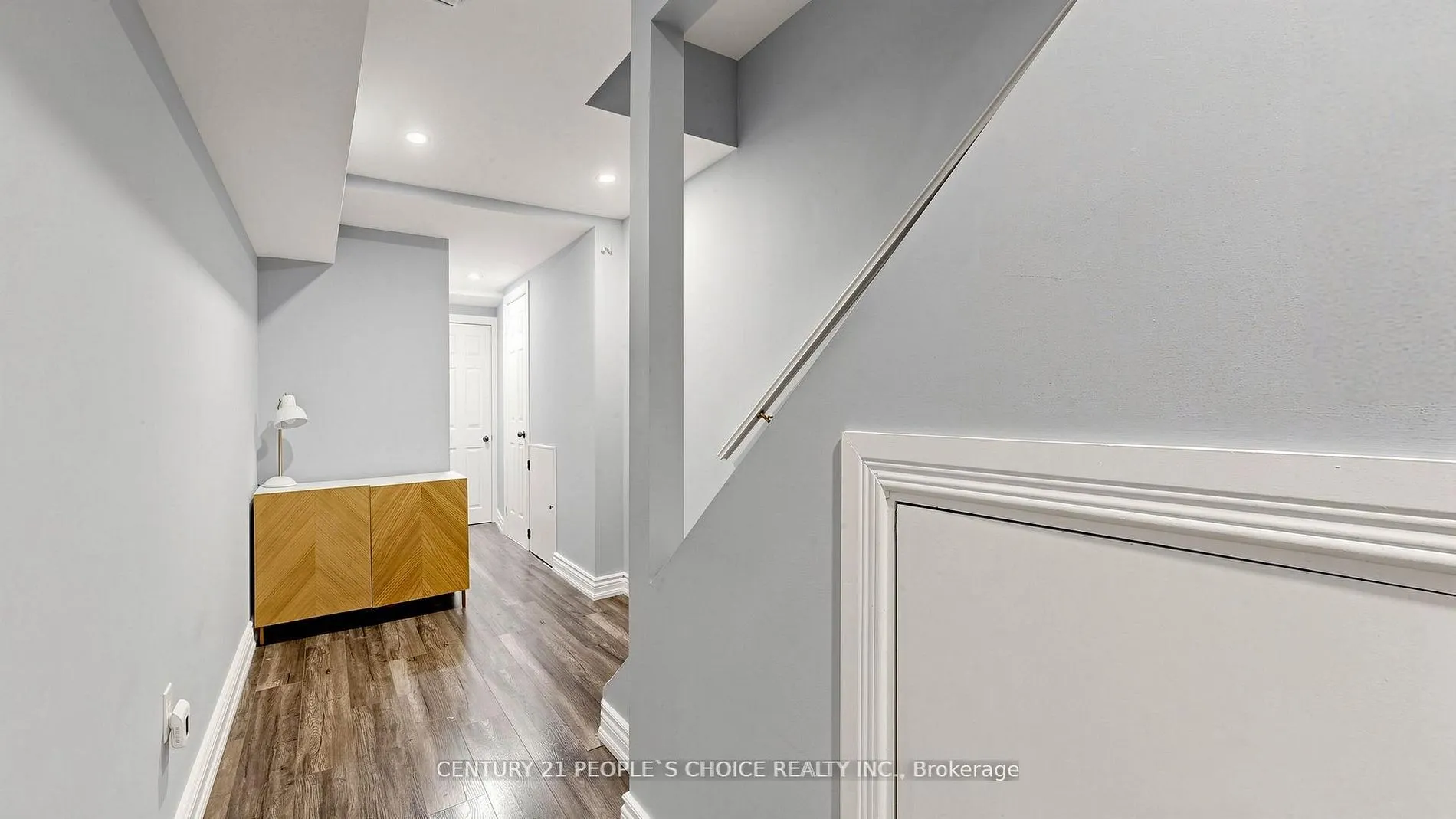 3 Manorwood Court