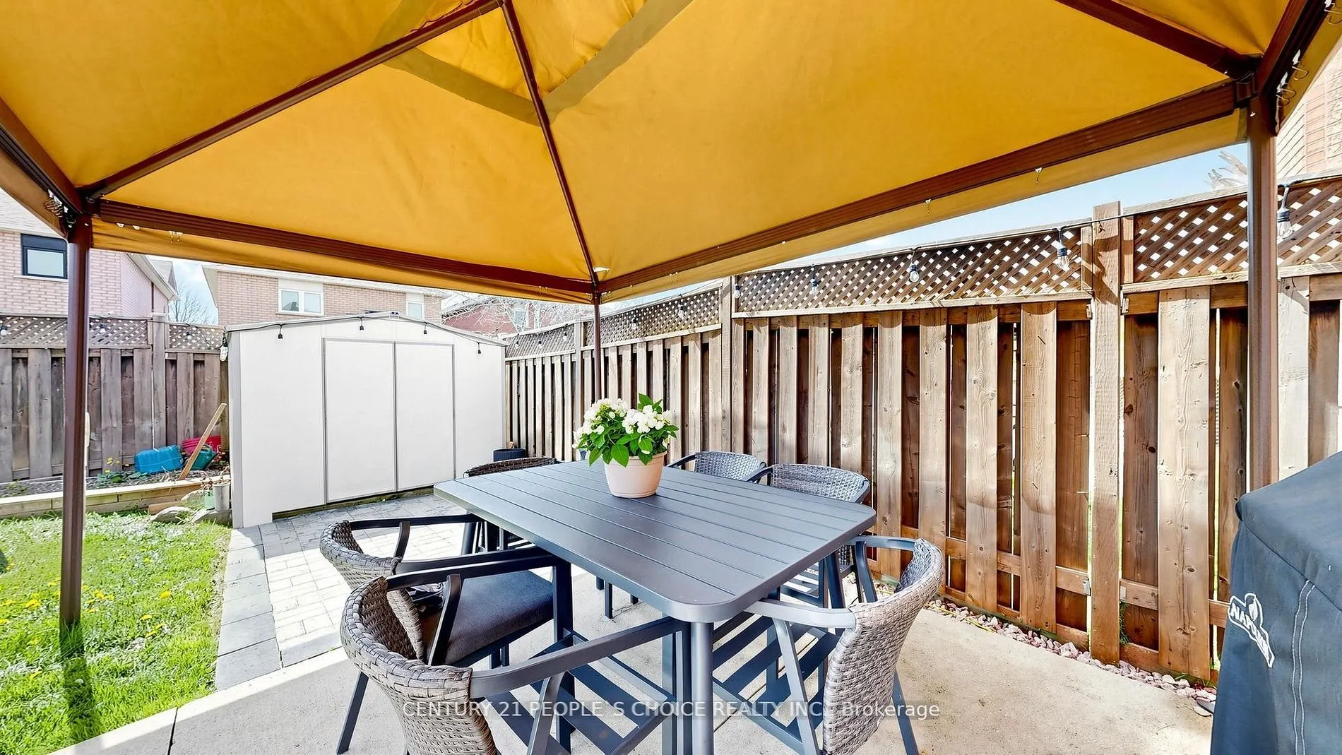 3 Manorwood Court