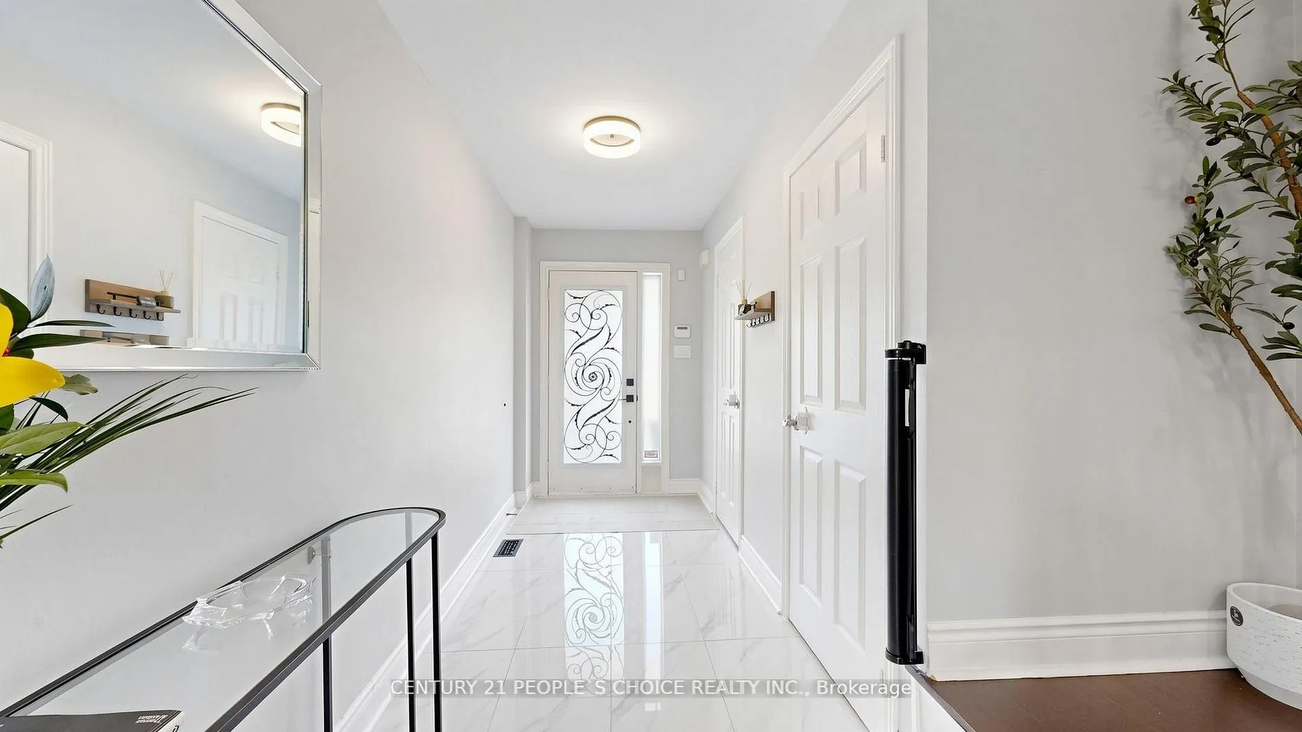 3 Manorwood Court