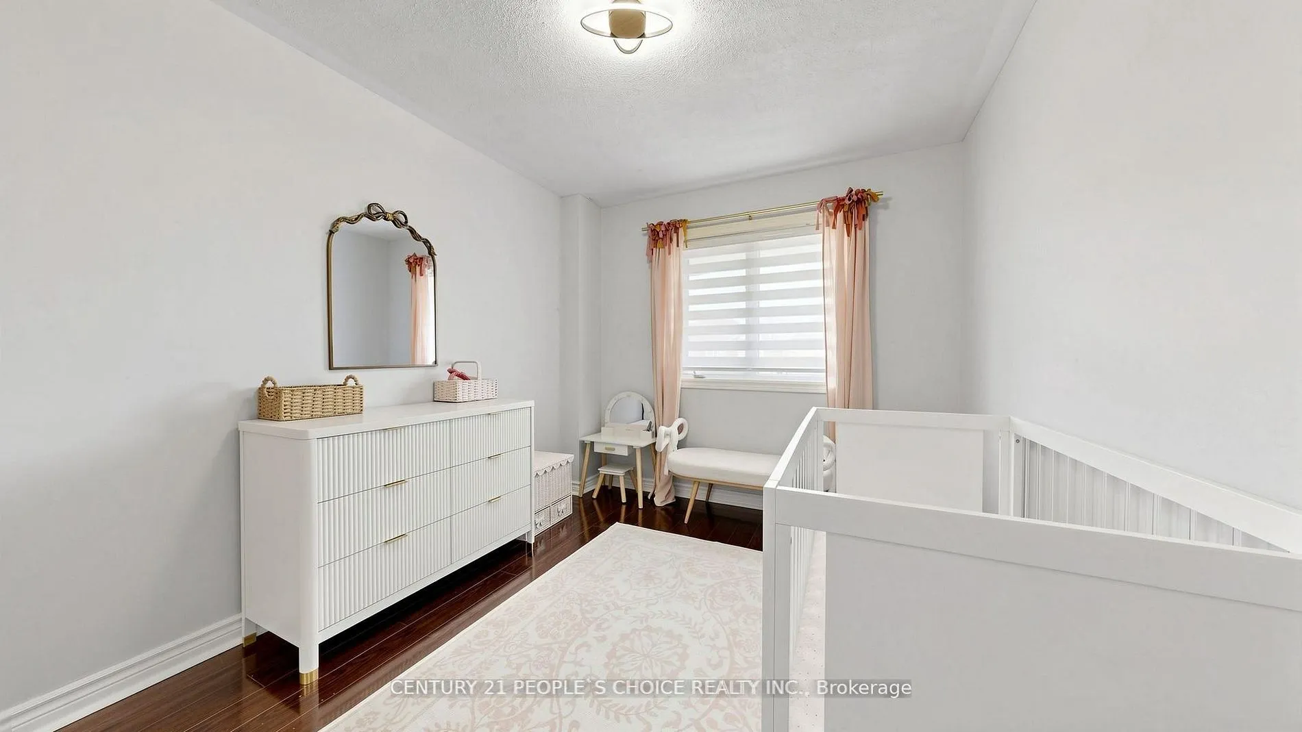3 Manorwood Court