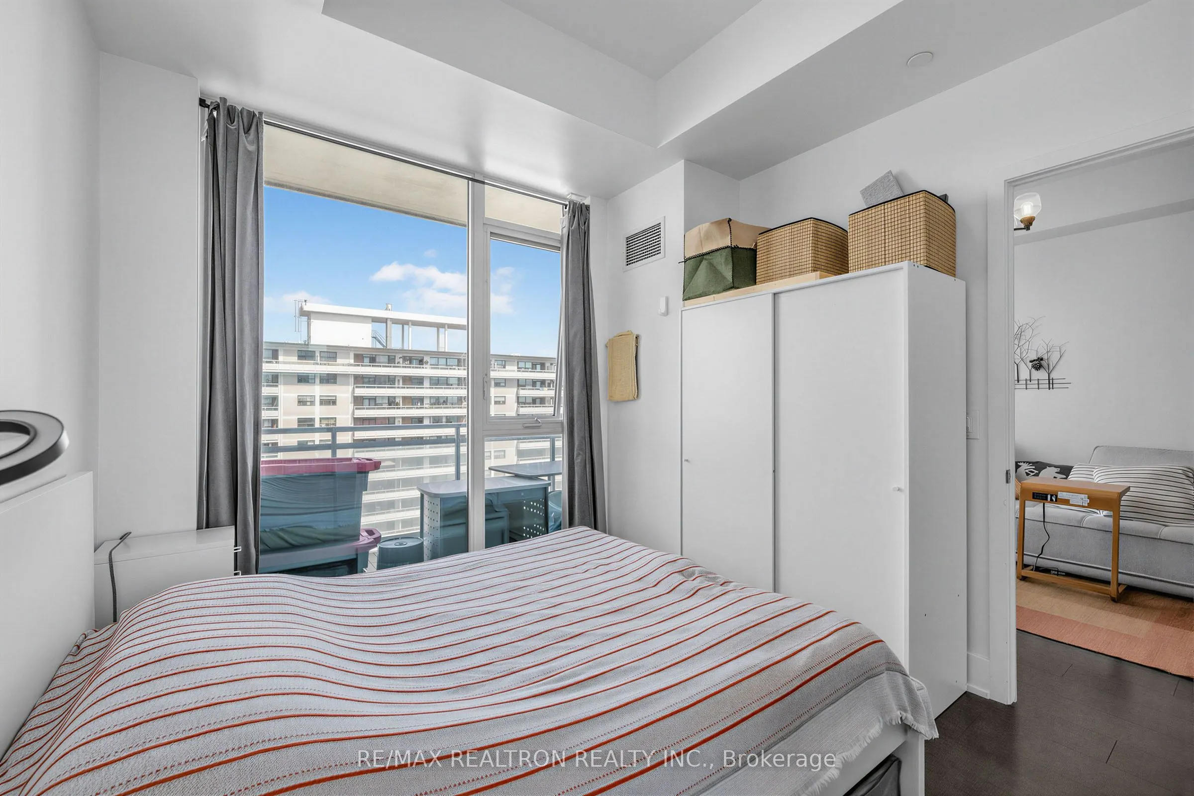 1830 Bloor Street W #LPH8