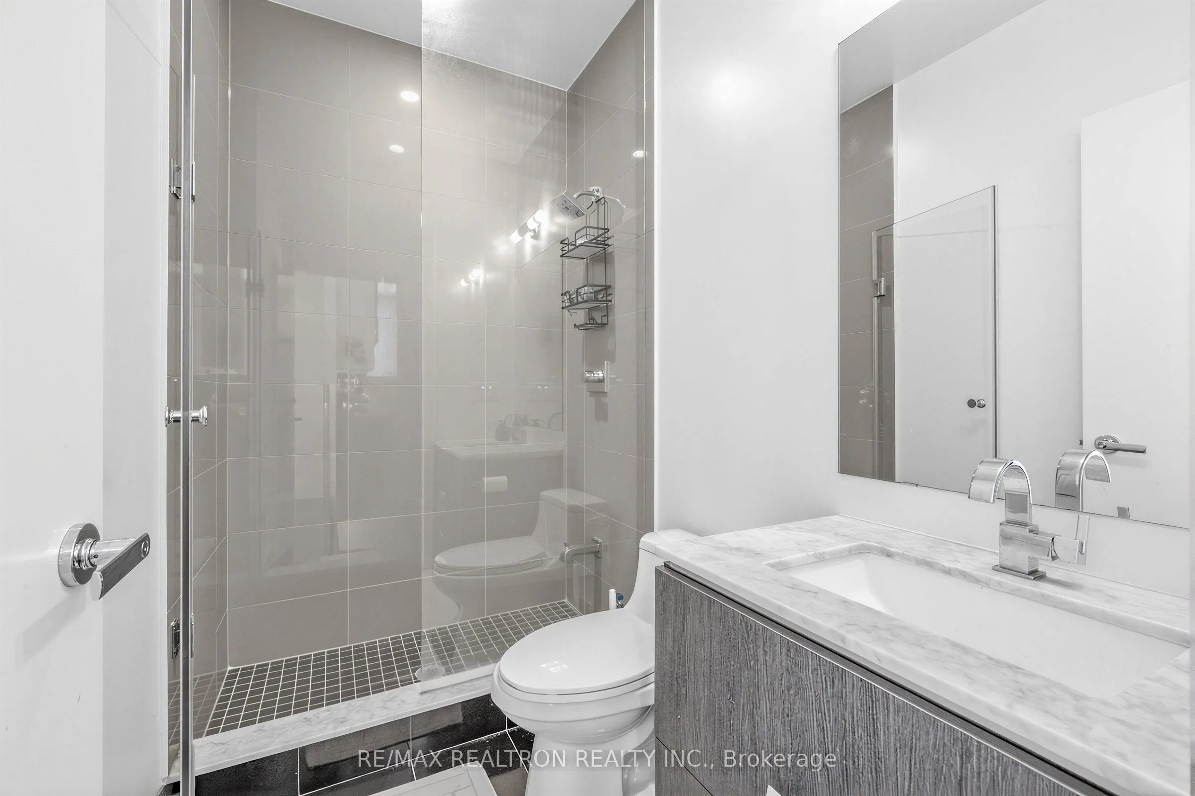 1830 Bloor Street W #LPH8