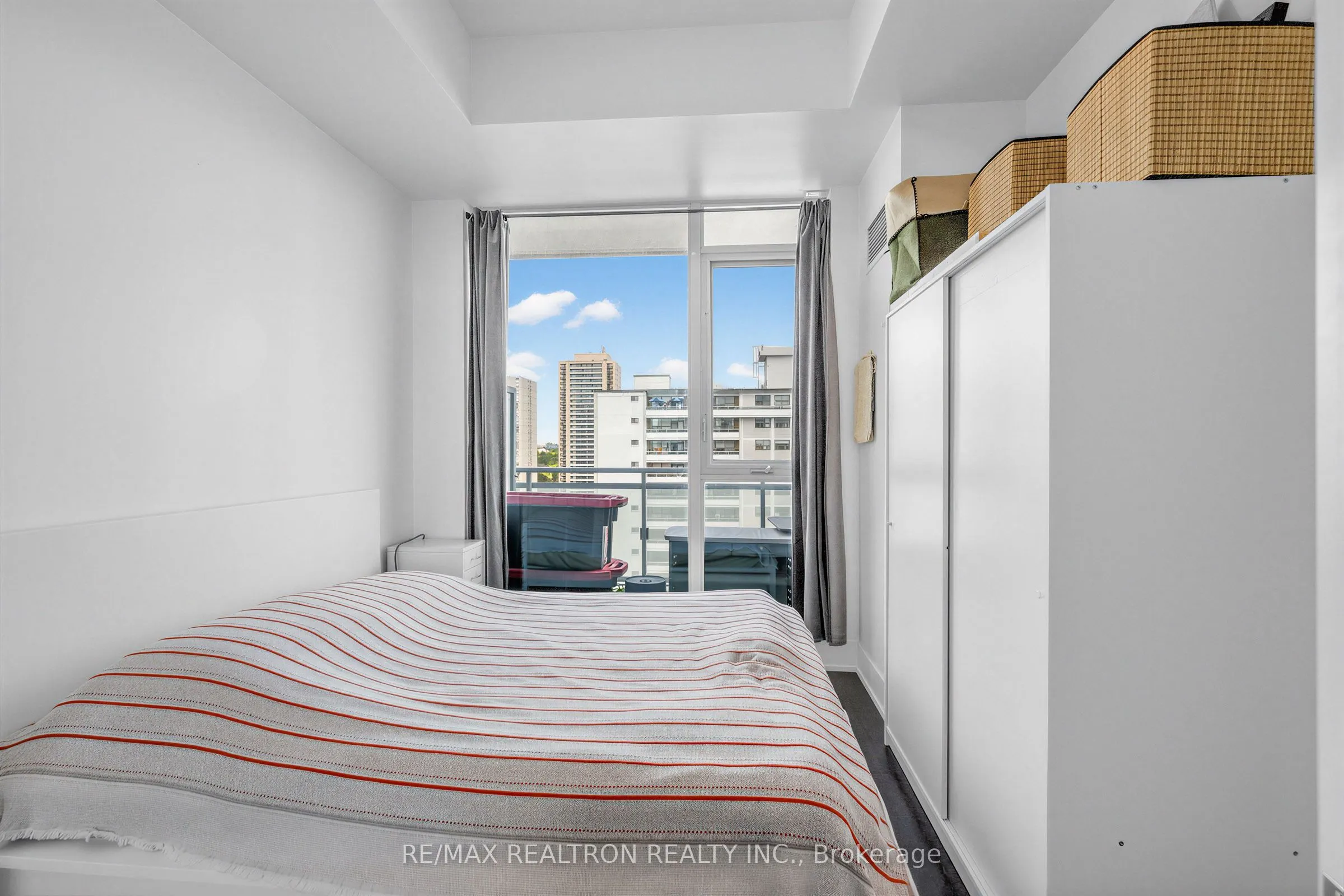 1830 Bloor Street W #LPH8