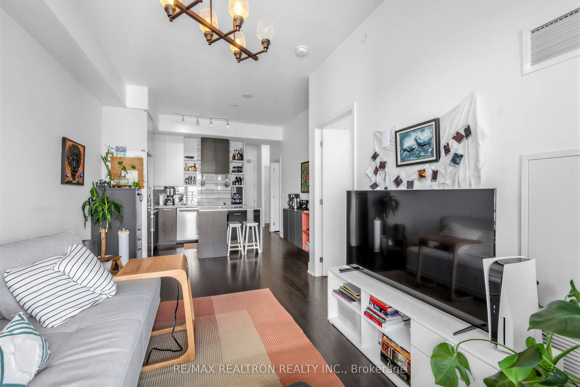 1830 Bloor Street W #LPH8