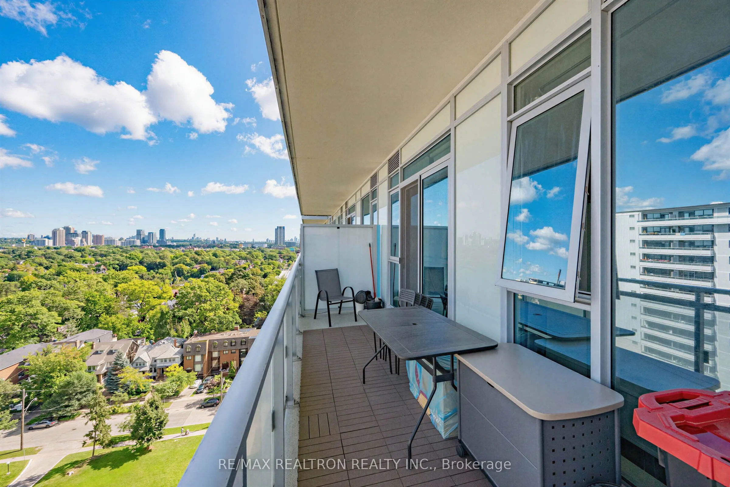 1830 Bloor Street W #LPH8