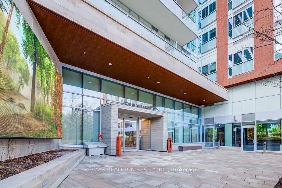 1830 Bloor Street W #LPH8