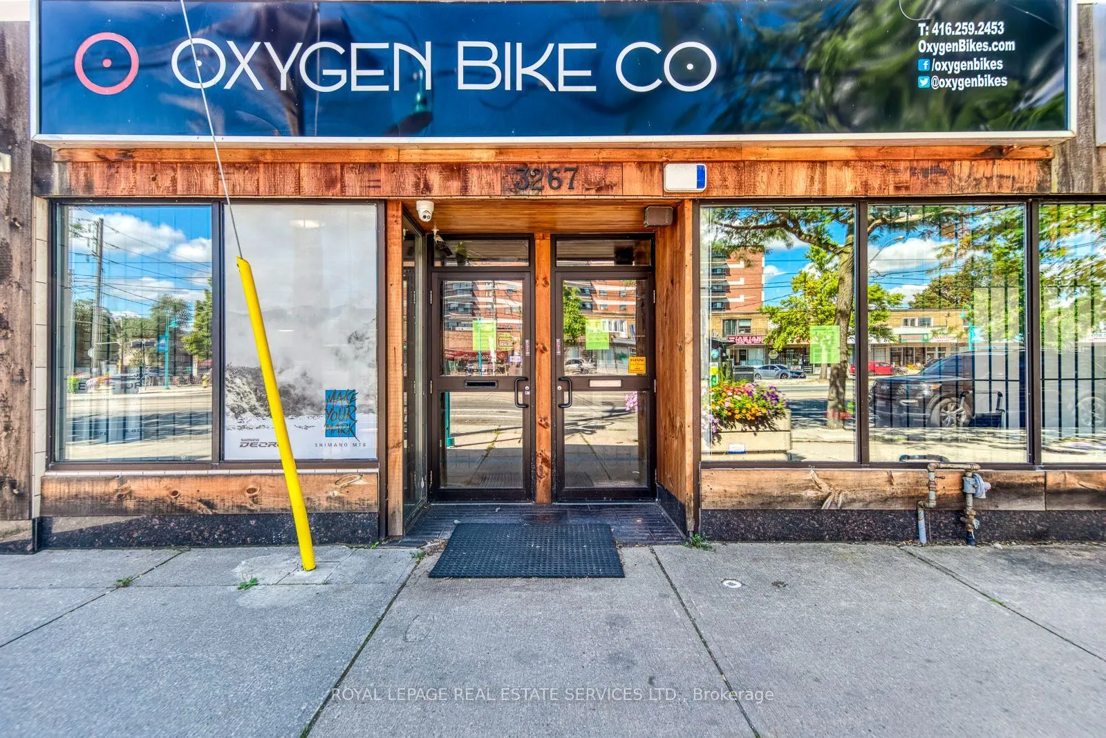 3267 Lake Shore Boulevard W
