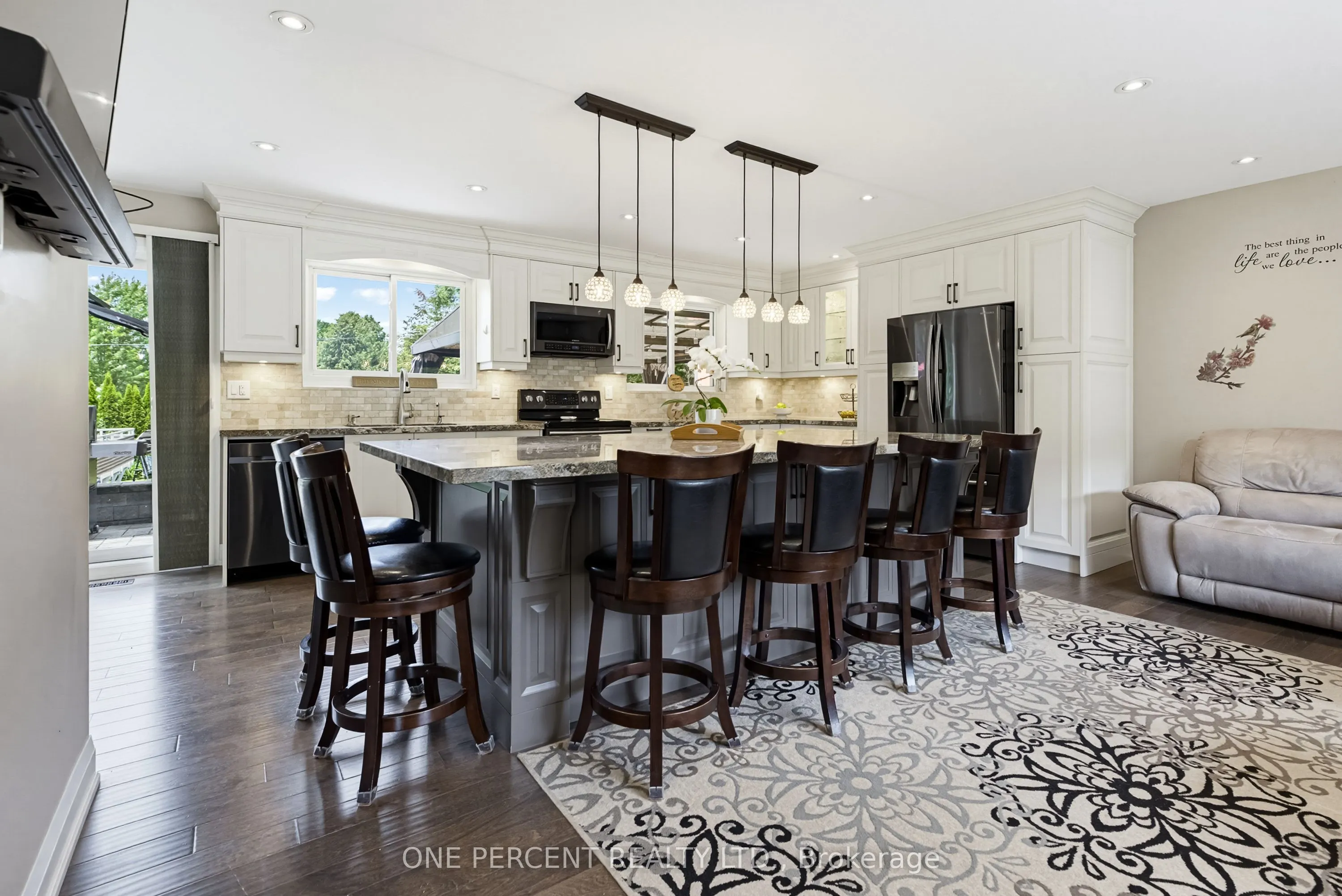 25 Hilltop Drive