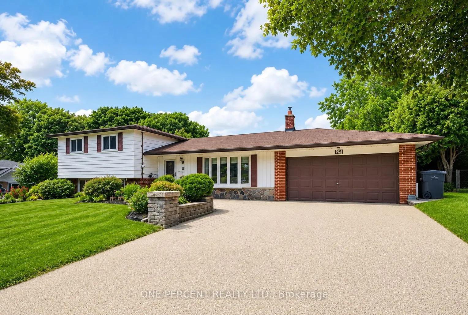 25 Hilltop Drive