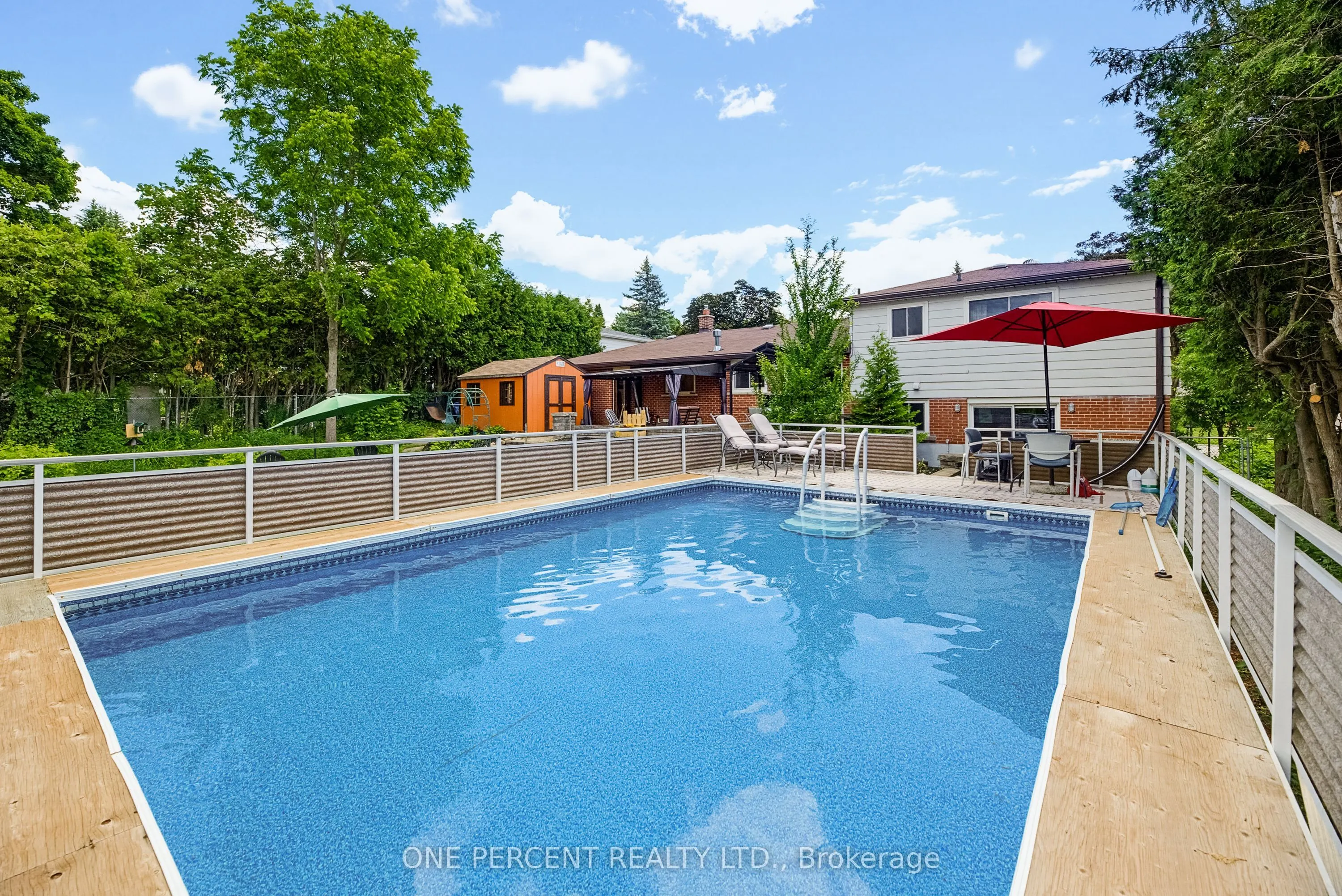 25 Hilltop Drive