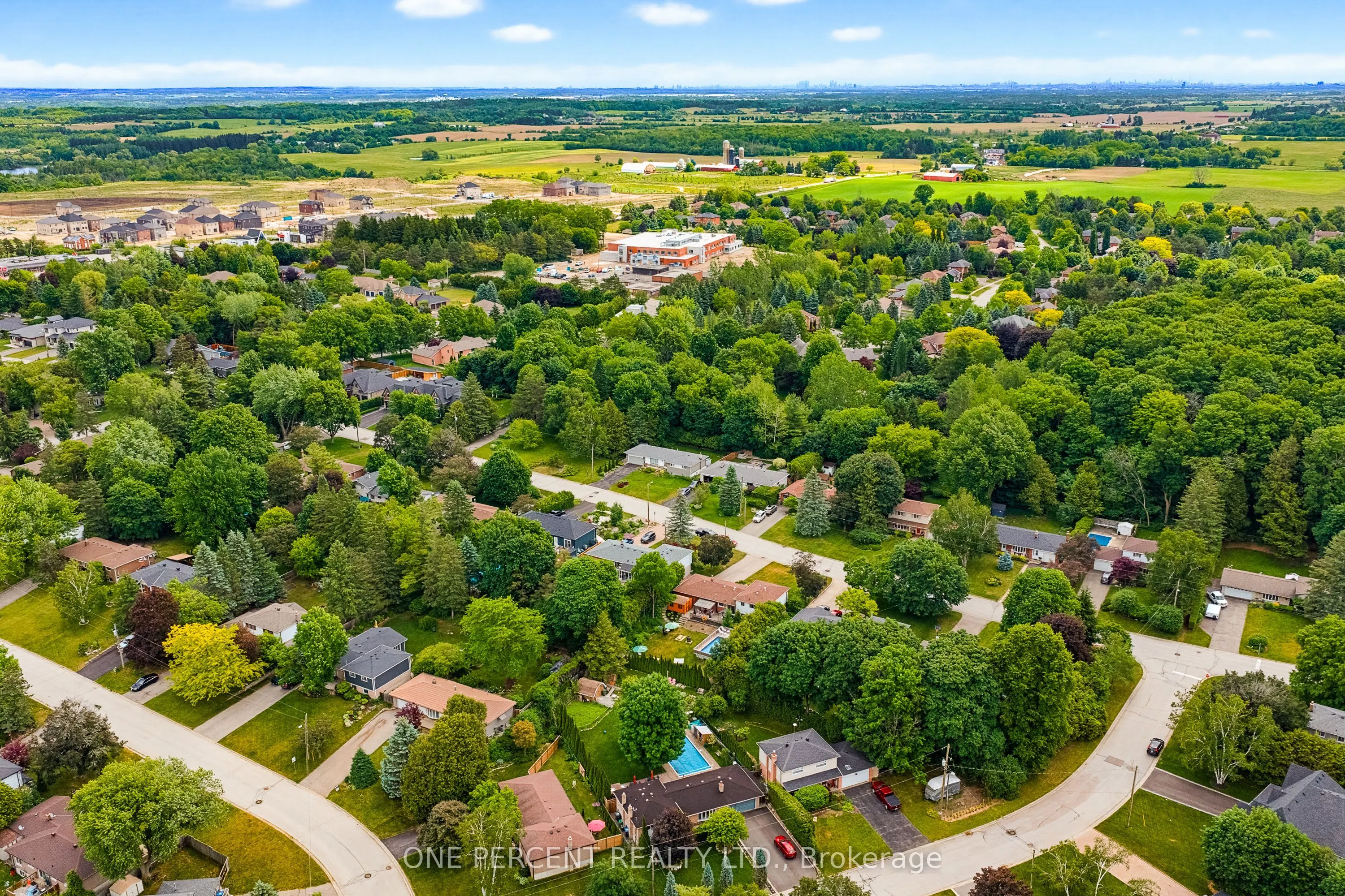 25 Hilltop Drive