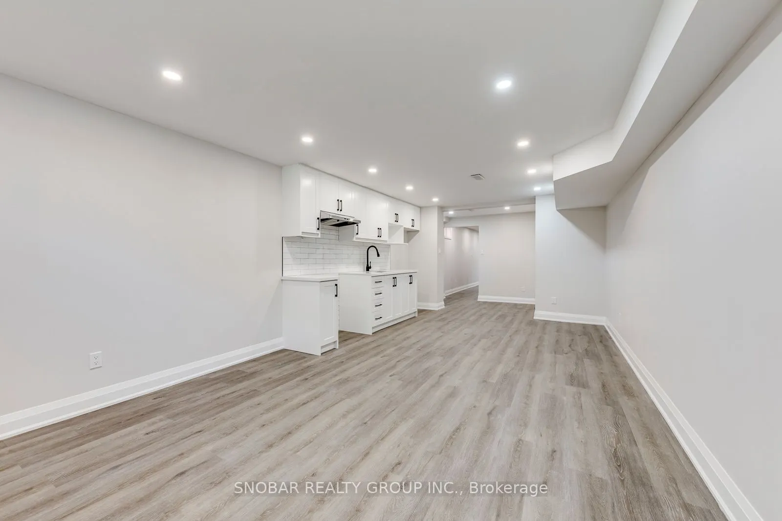 99 Sun Row Drive