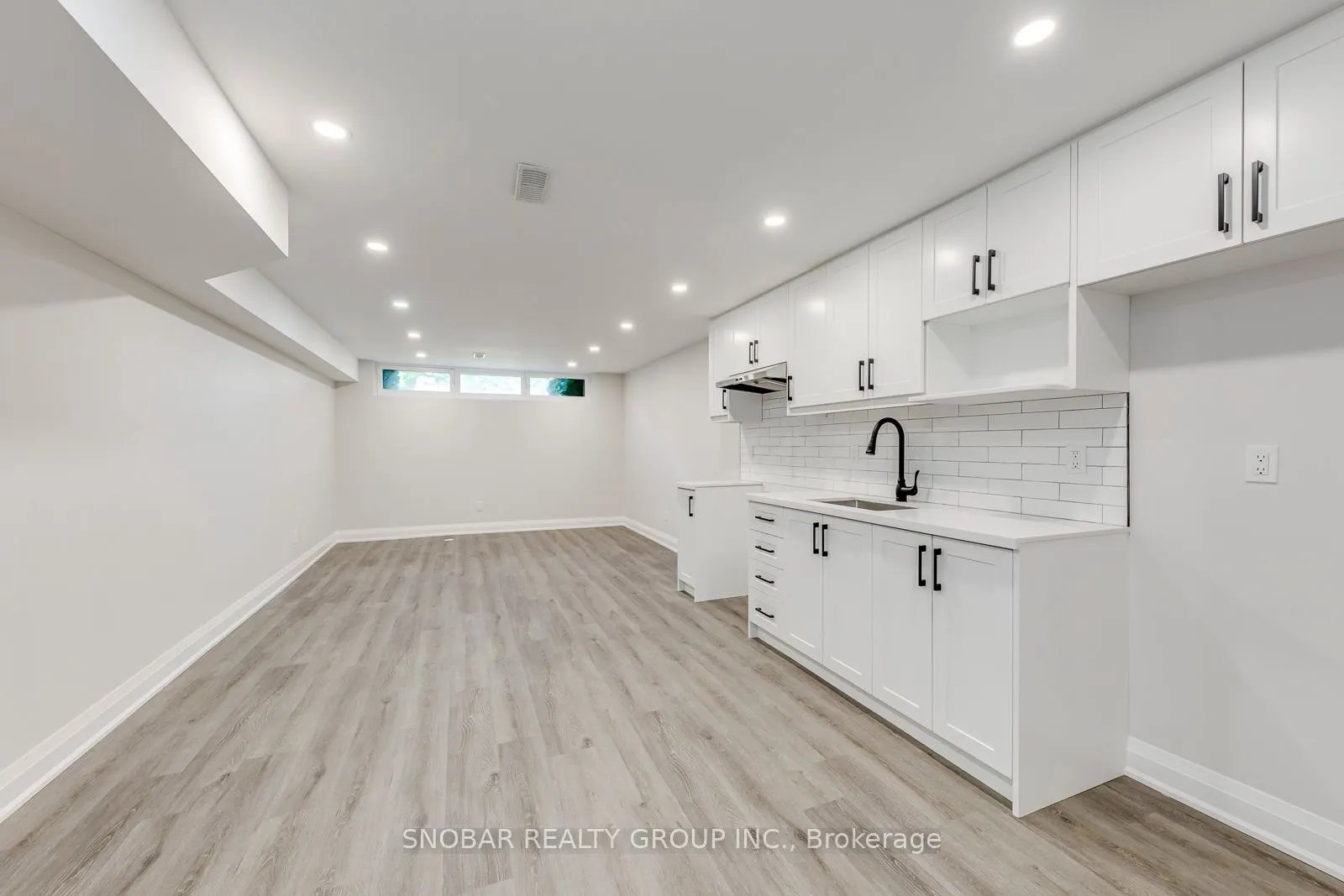 99 Sun Row Drive