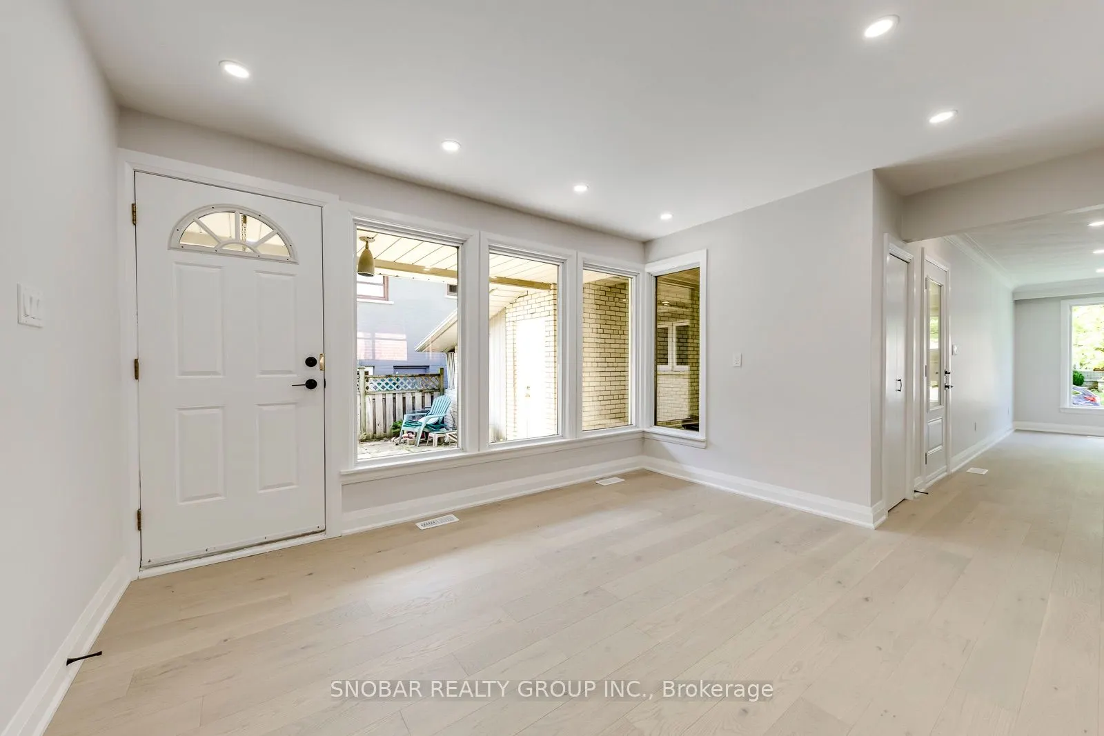 99 Sun Row Drive
