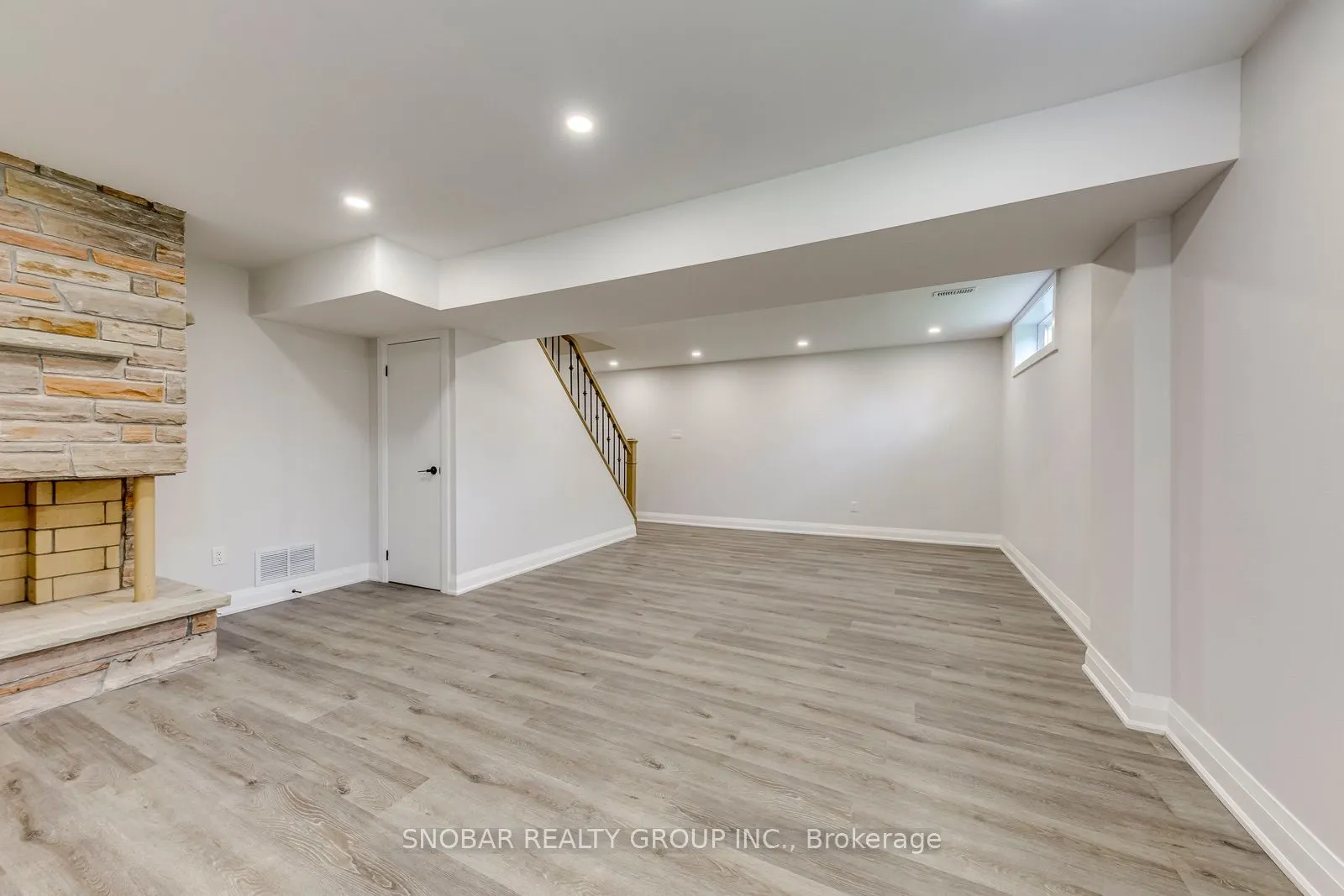 99 Sun Row Drive