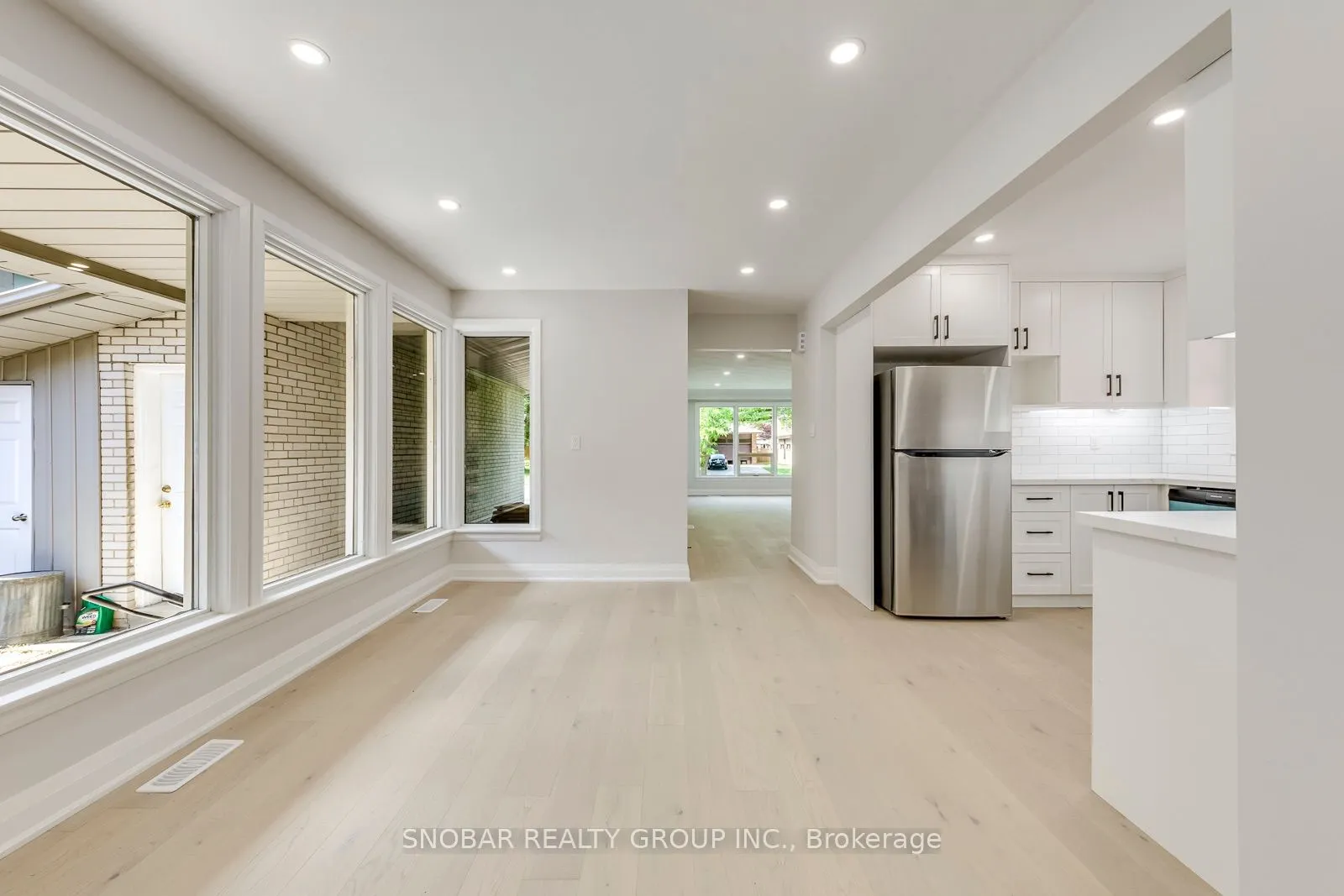 99 Sun Row Drive