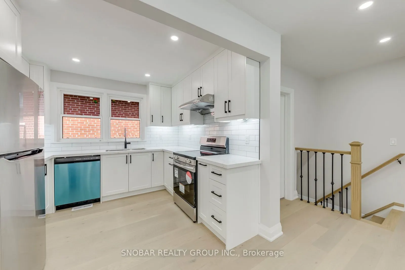 99 Sun Row Drive