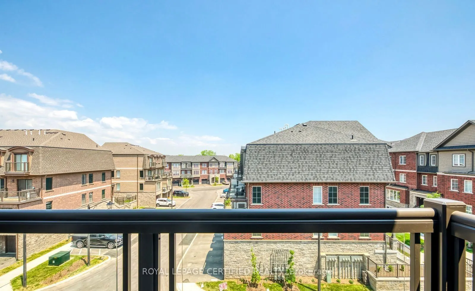 445 Ontario Street S #76