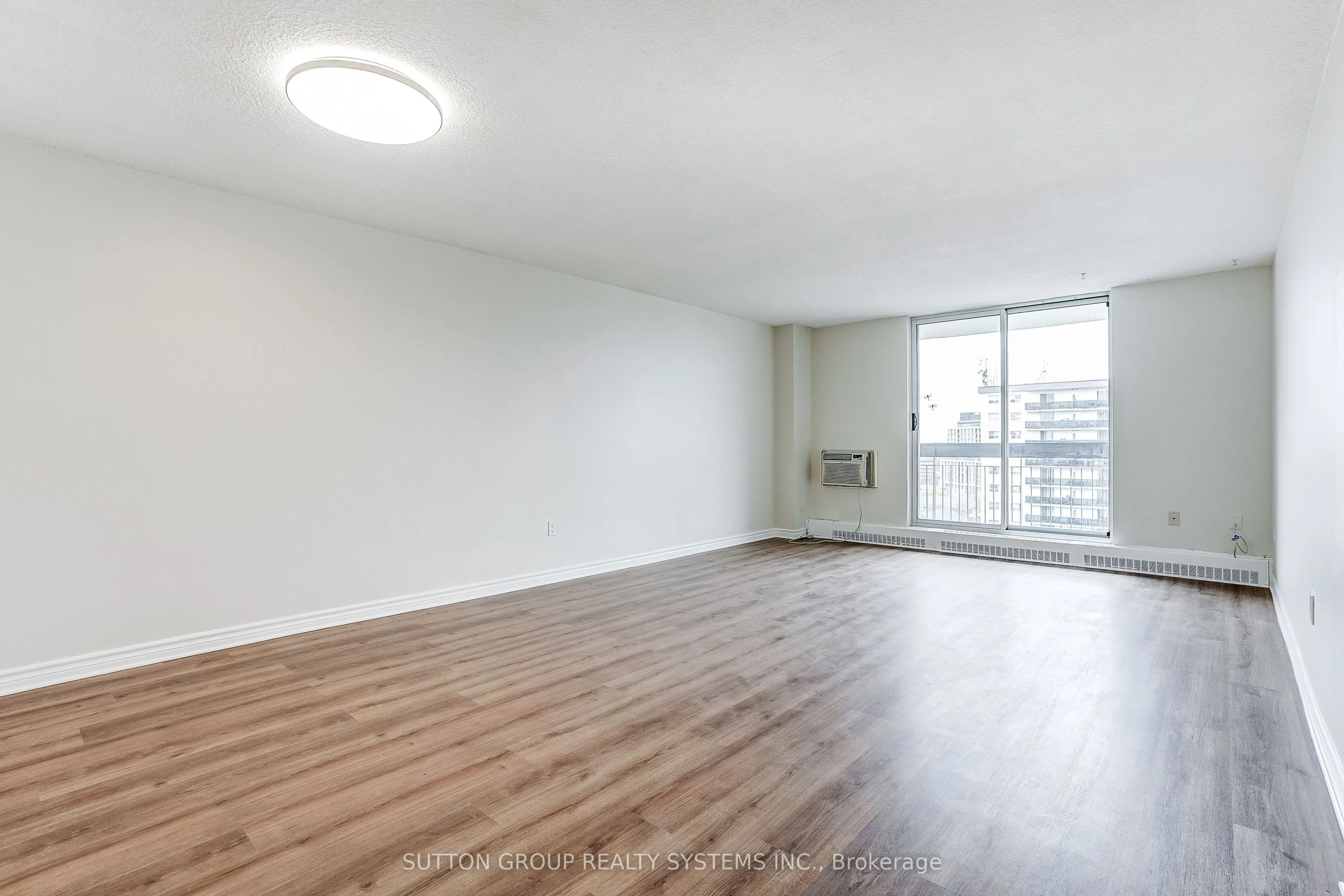 1100 Caven Street #1211