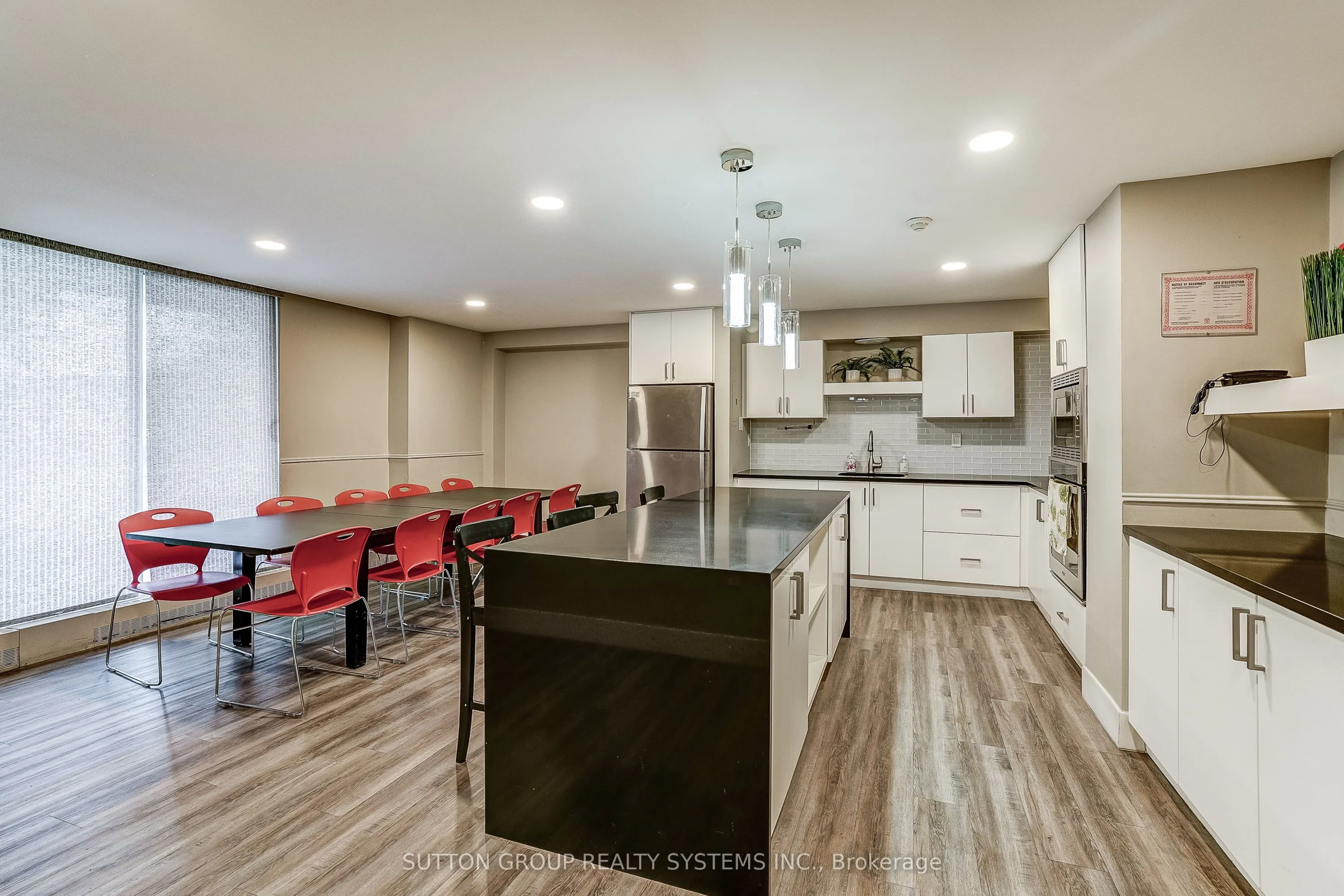 1100 Caven Street #1211