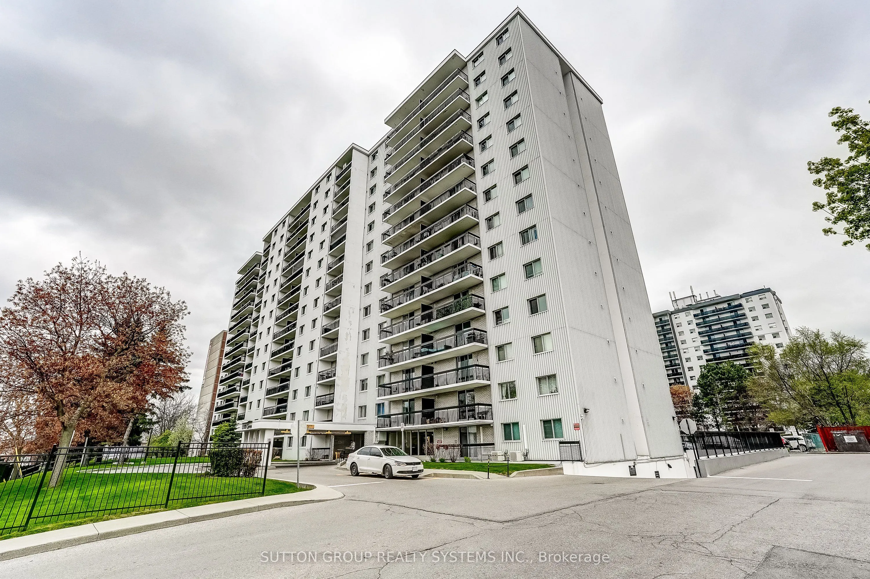 1100 Caven Street #1211