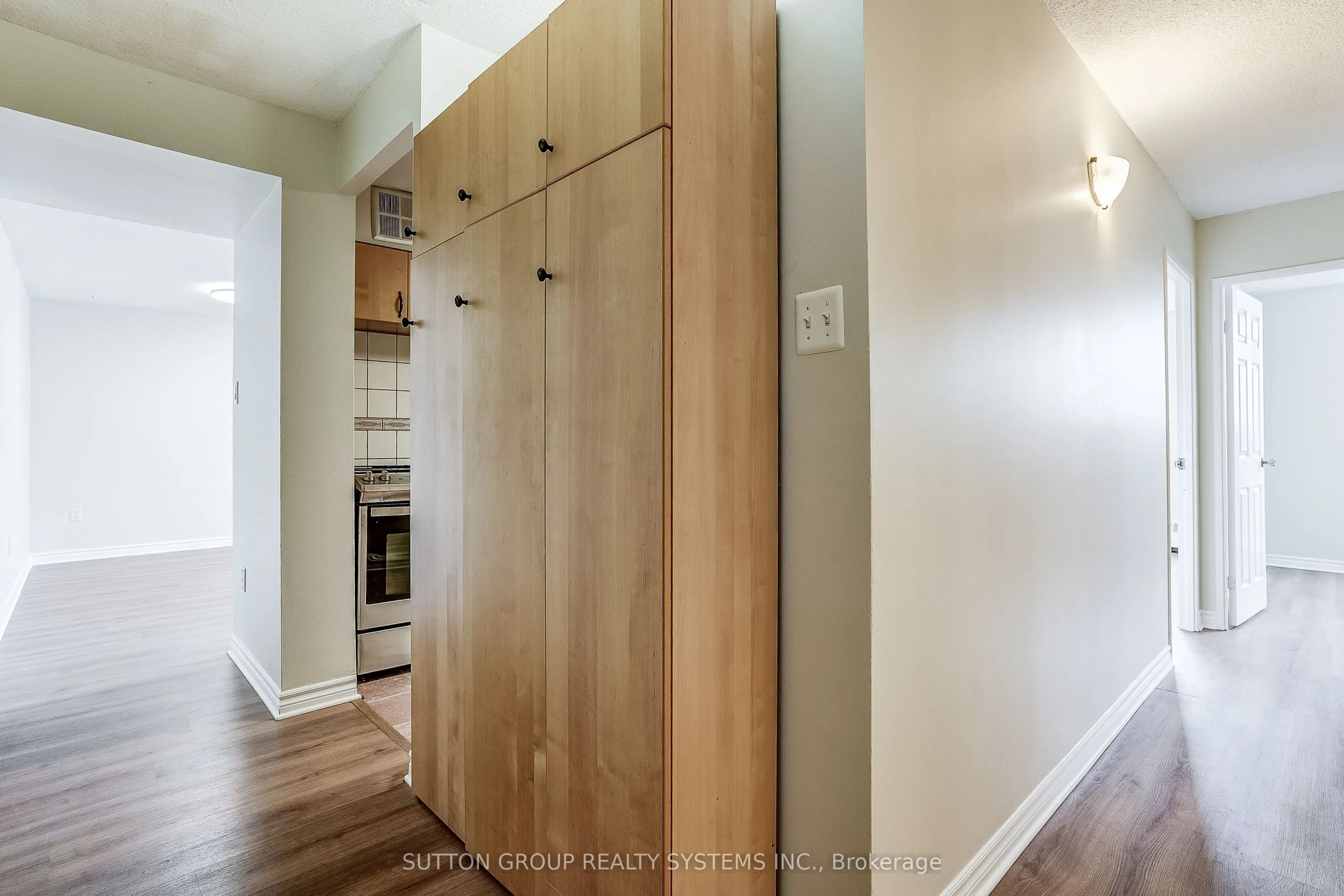 1100 Caven Street #1211
